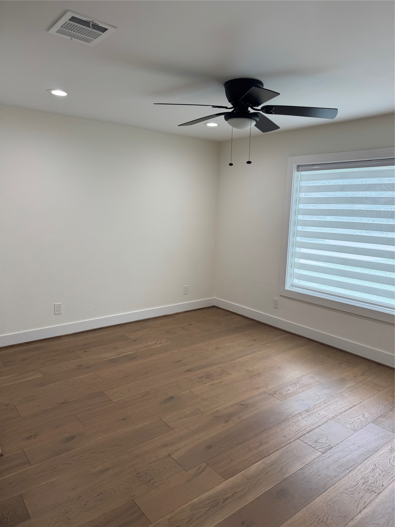 10042 Westview Drive Property Photo 11