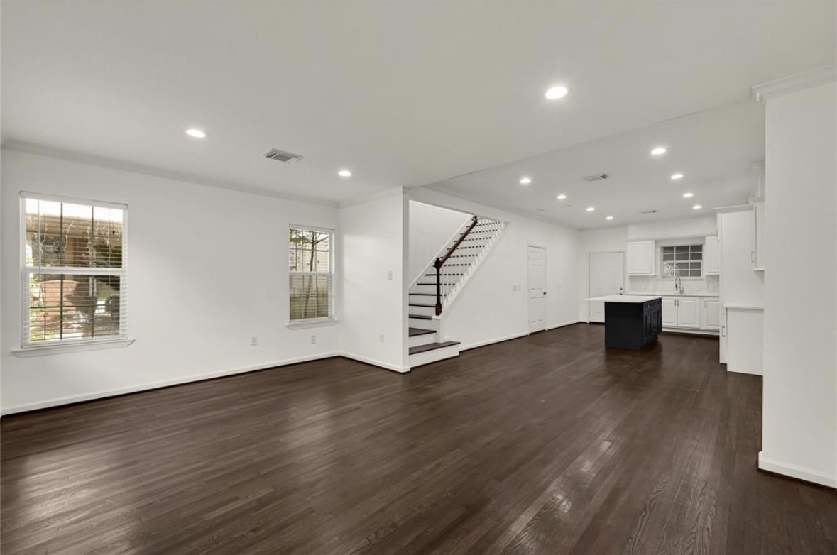 6727 Wildwood Way Property Photo 2