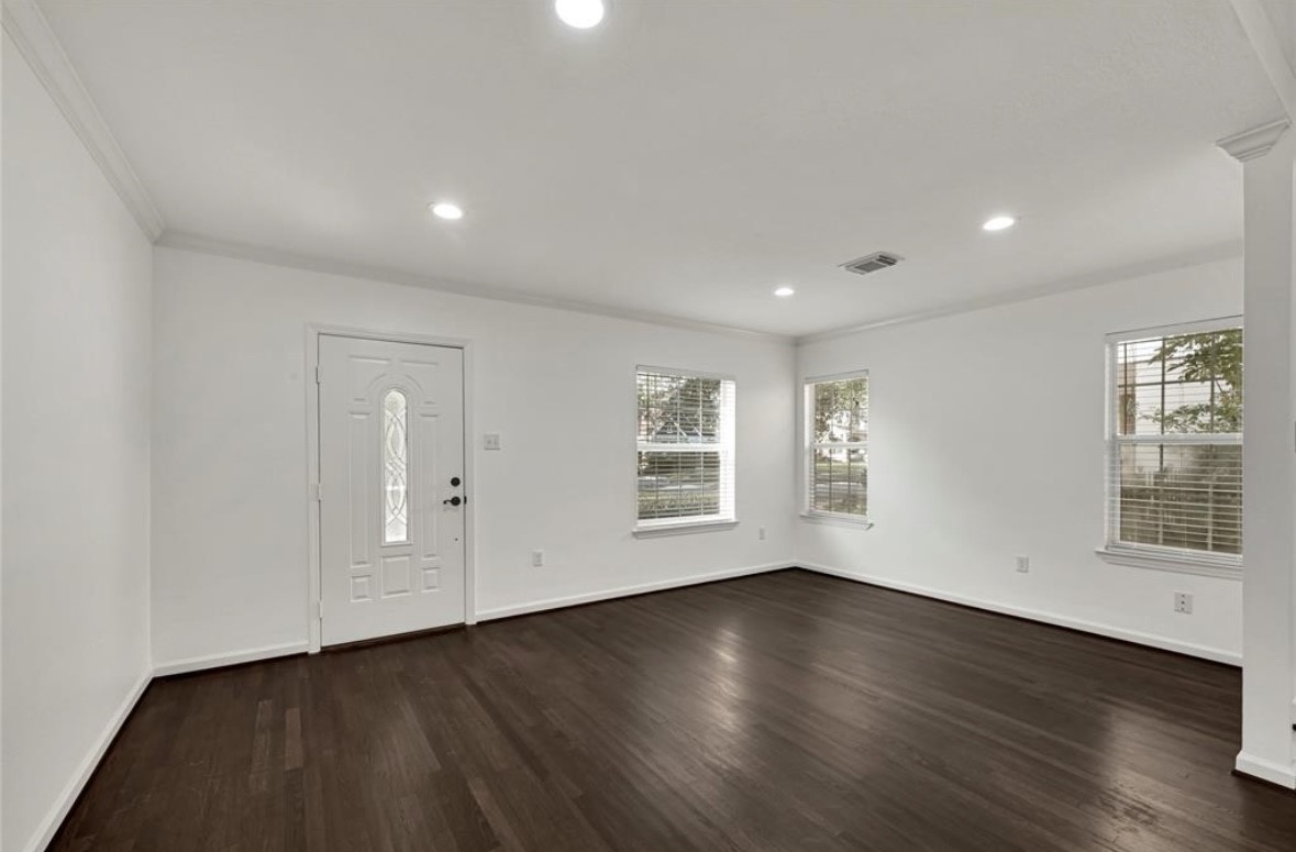 6727 Wildwood Way Property Photo 3