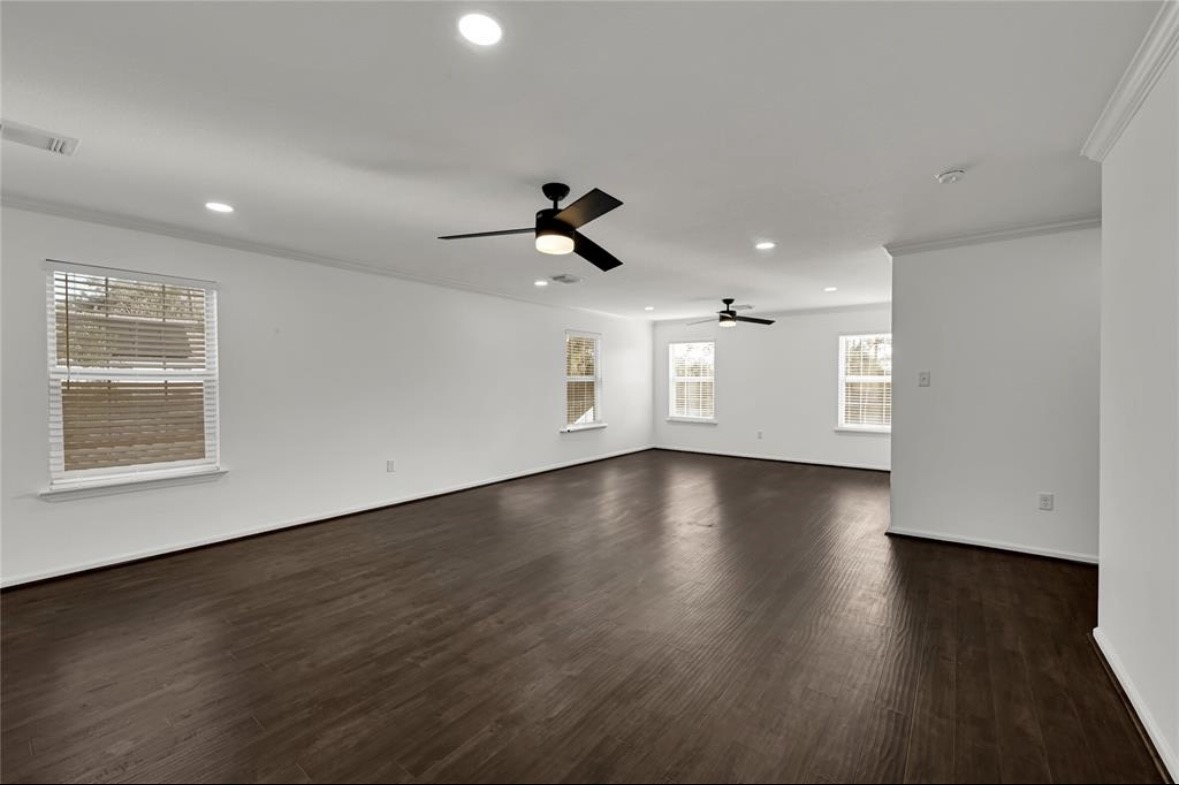 6727 Wildwood Way Property Photo 7