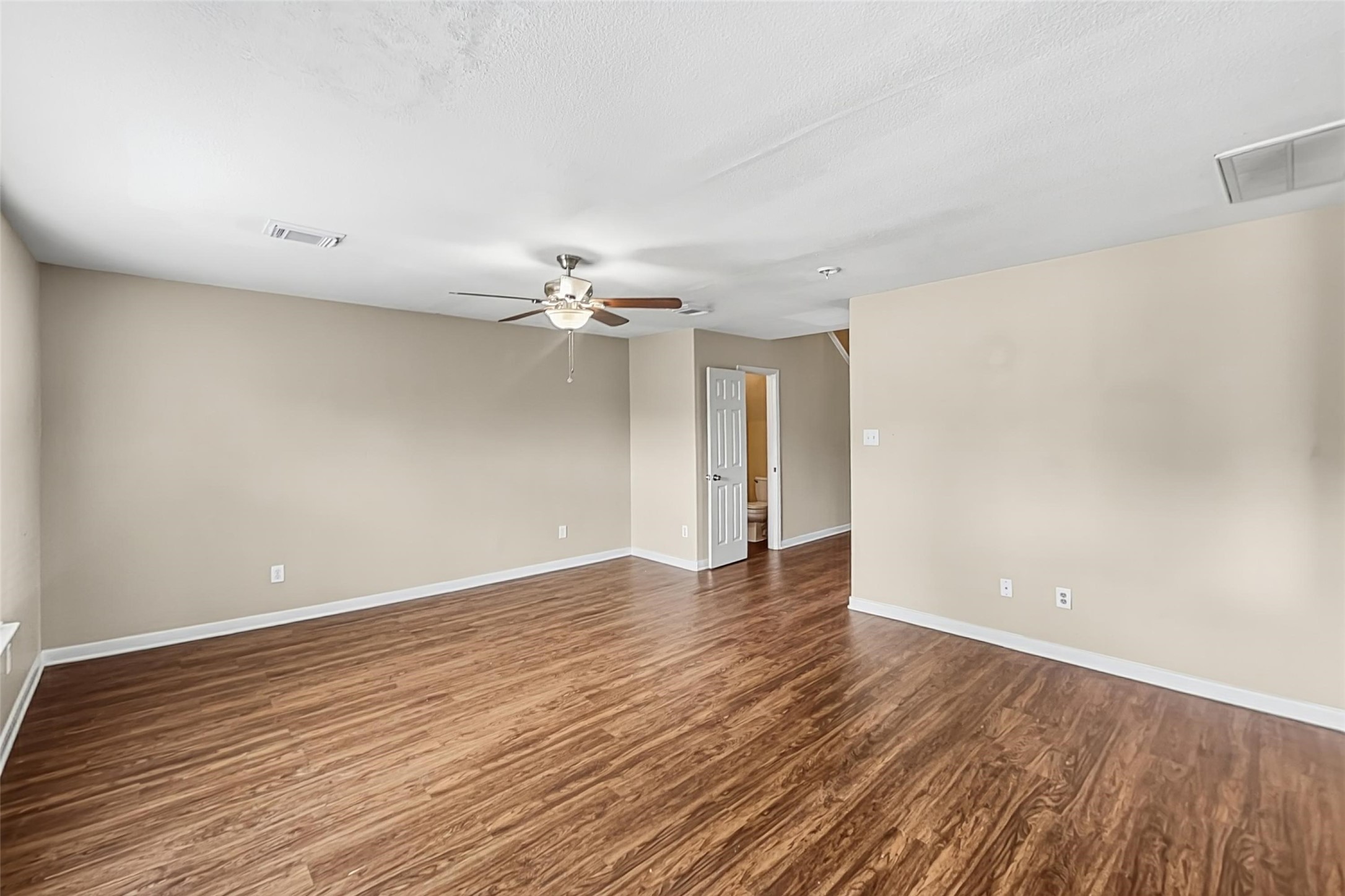 4314 Pecos River Drive Property Photo 6