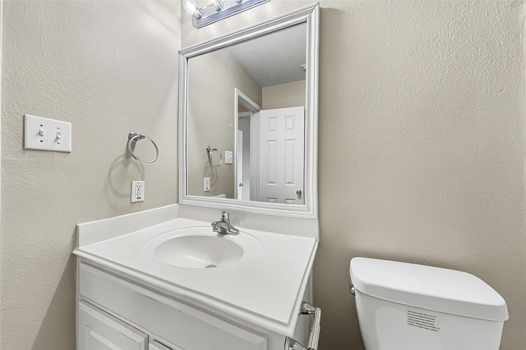 4314 Pecos River Drive Property Photo 13