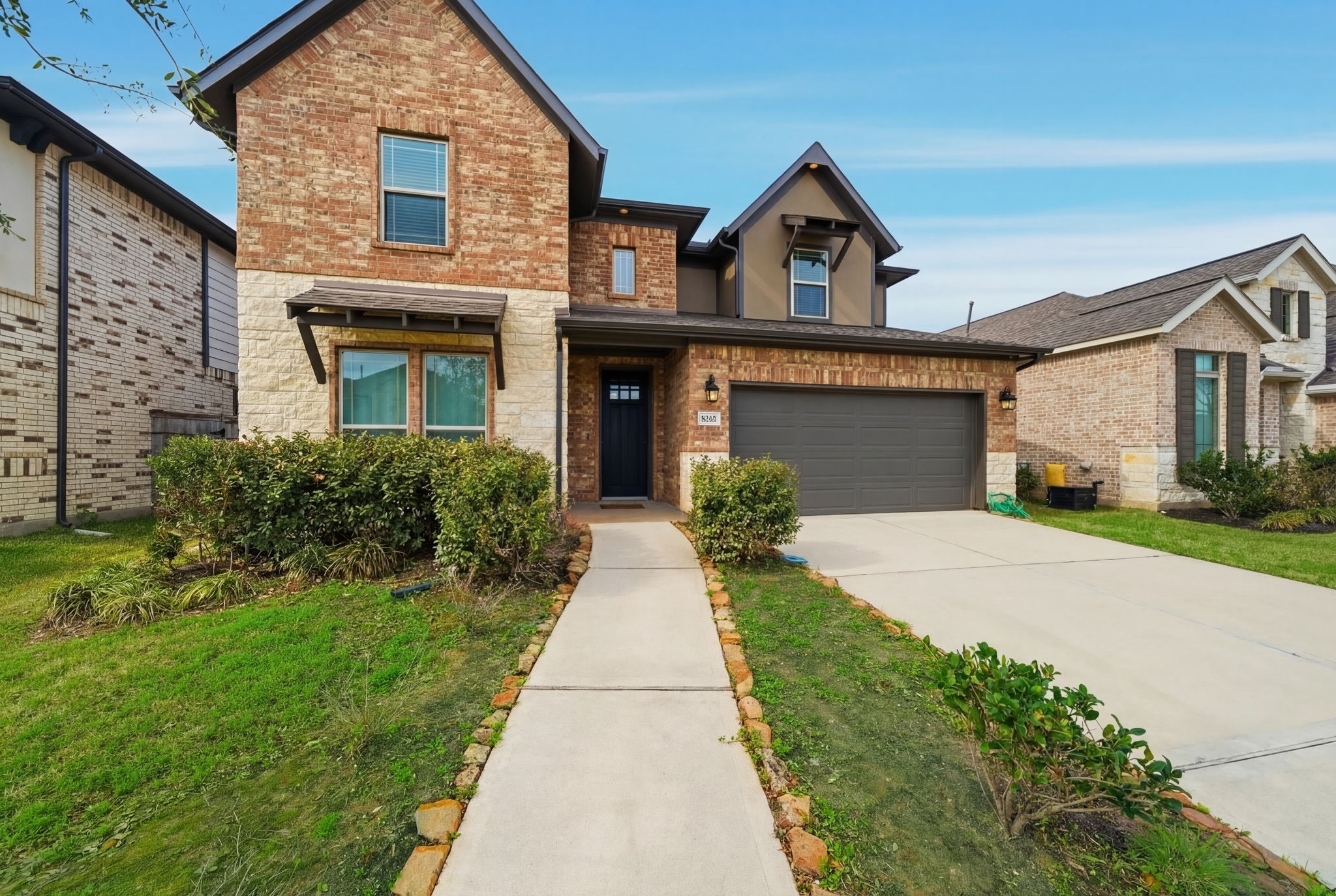 8815 Morning Glow Drive Property Photo 3