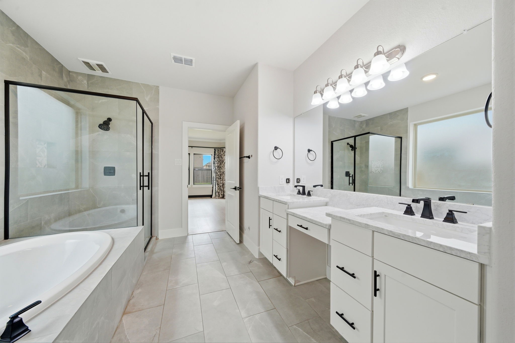 8815 Morning Glow Drive Property Photo 20