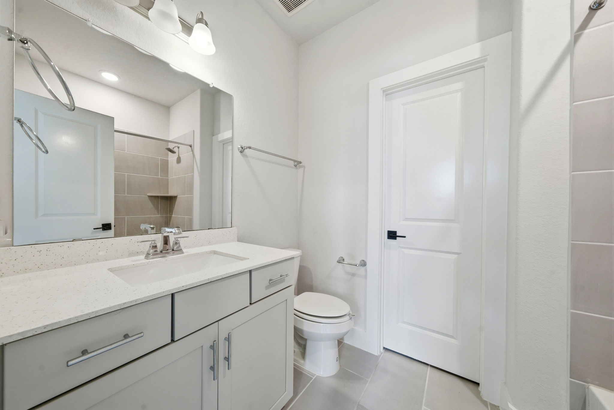 8815 Morning Glow Drive Property Photo 31