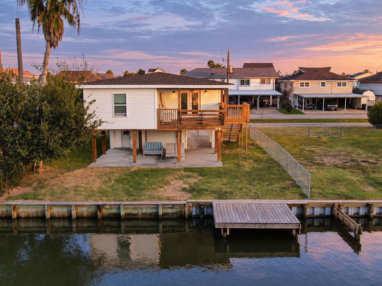 190 Barracuda Property Photo 1