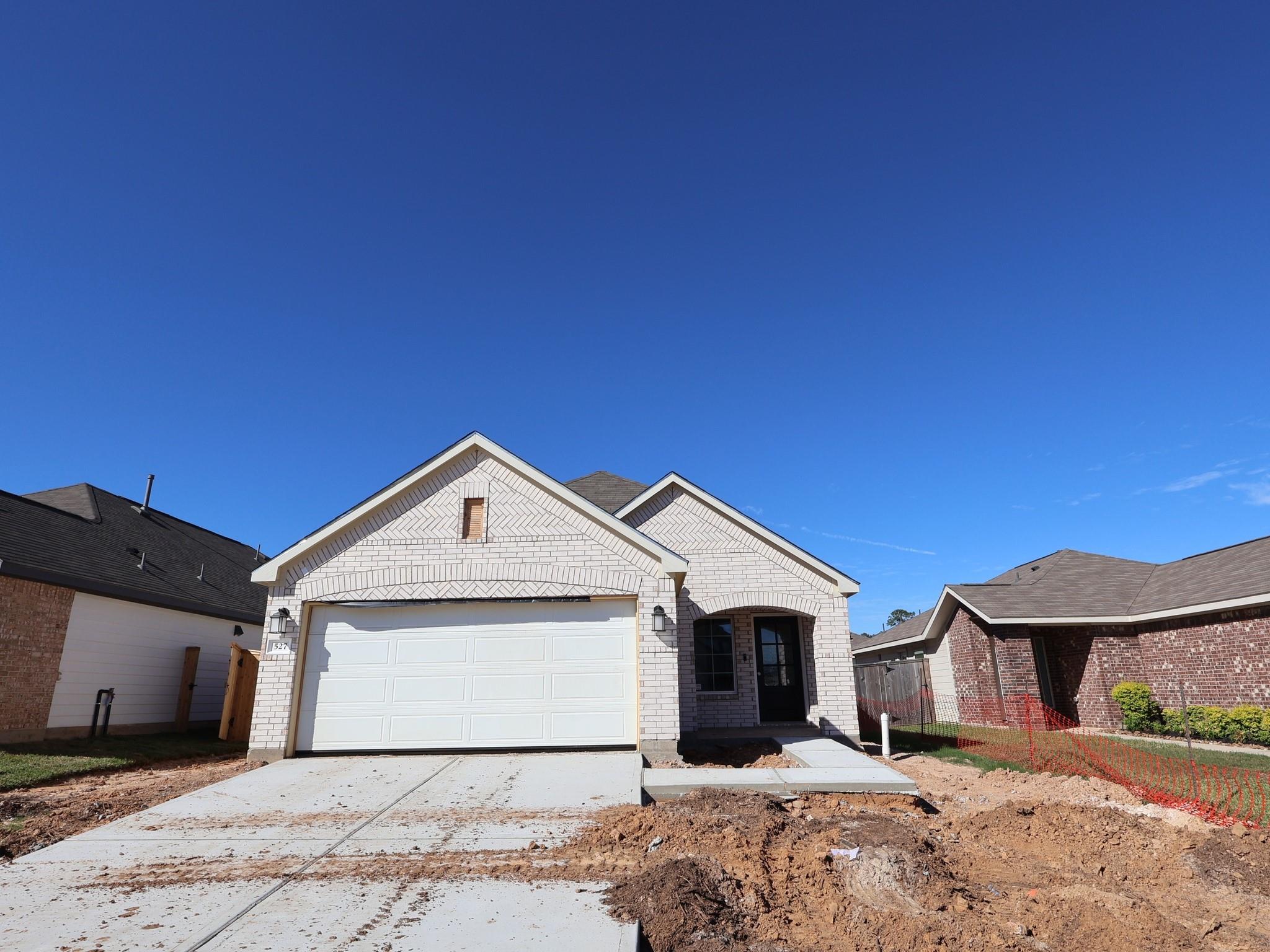 527 Flower Reed Court, Magnolia TX 77354 Property Photo 1