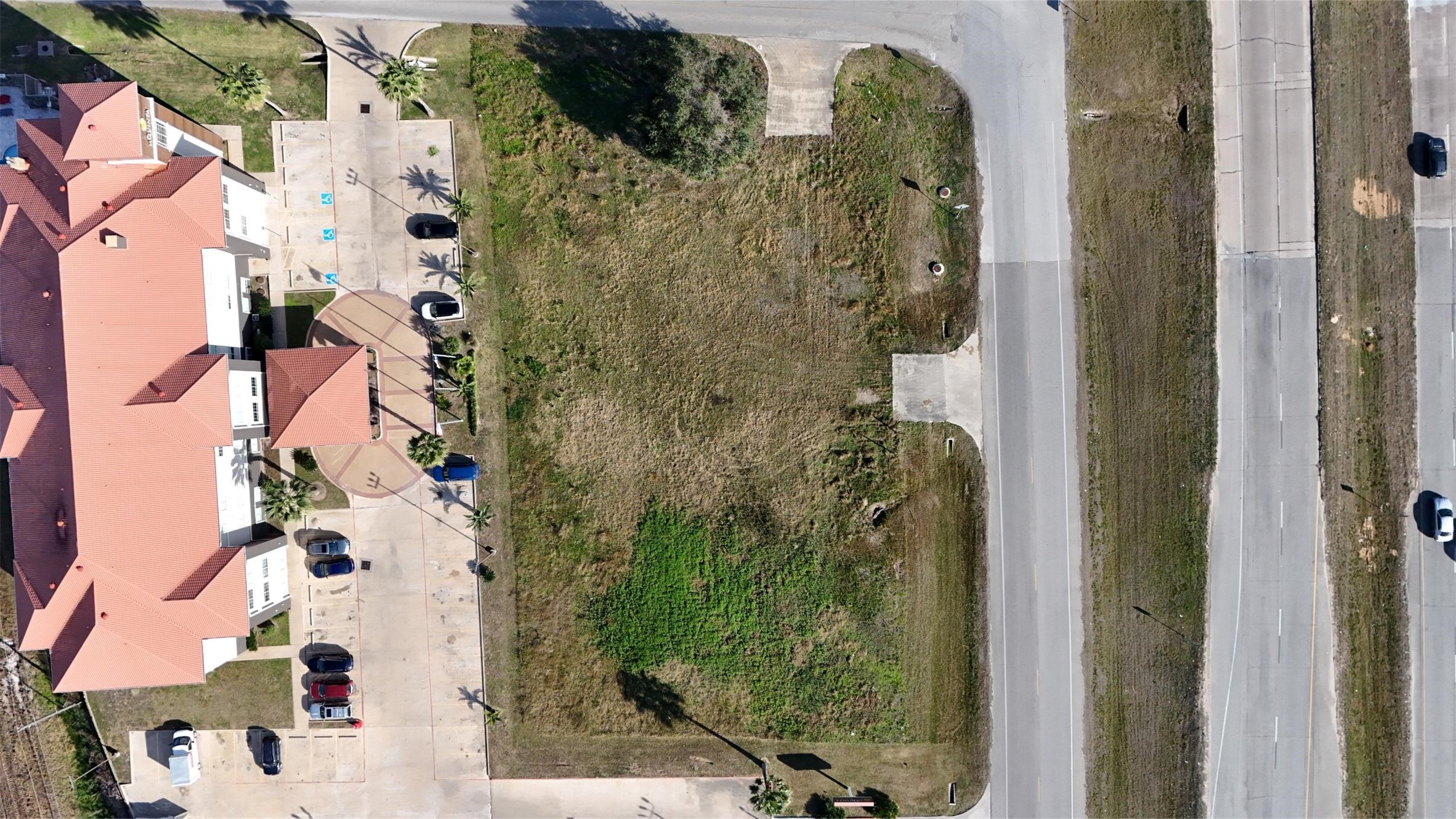 860 S Highway 35 Bypass Property Photo 6