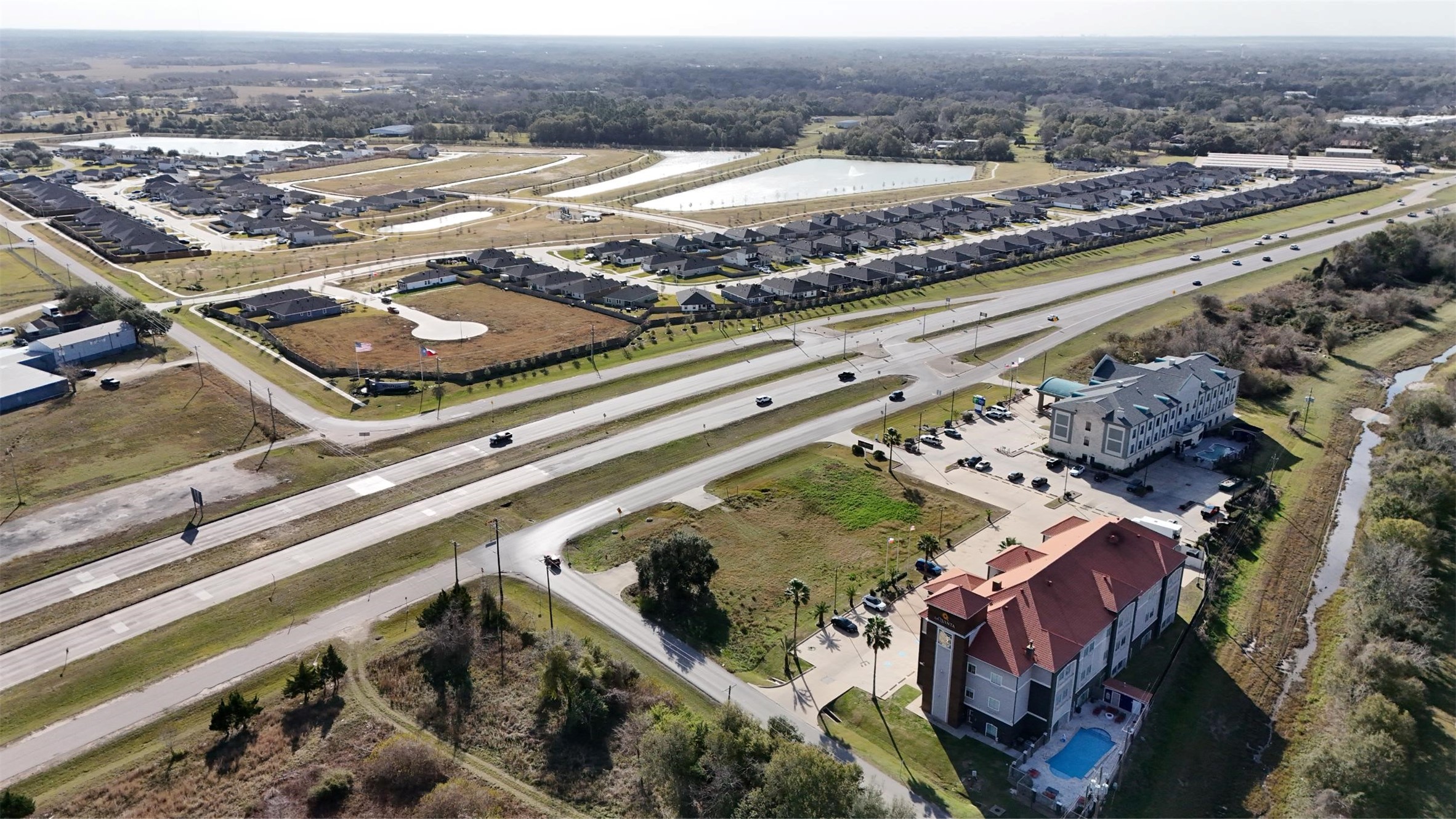 860 S Highway 35 Bypass Property Photo 7