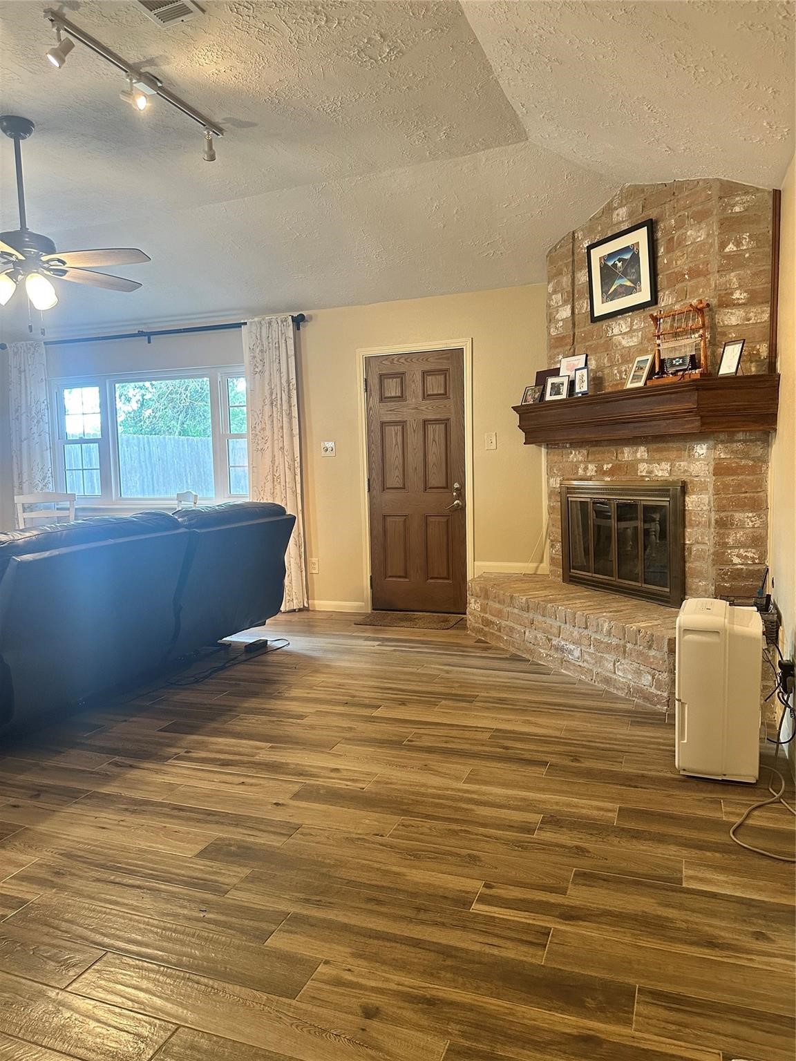 19507 Spanish Needle Drive Property Photo 8