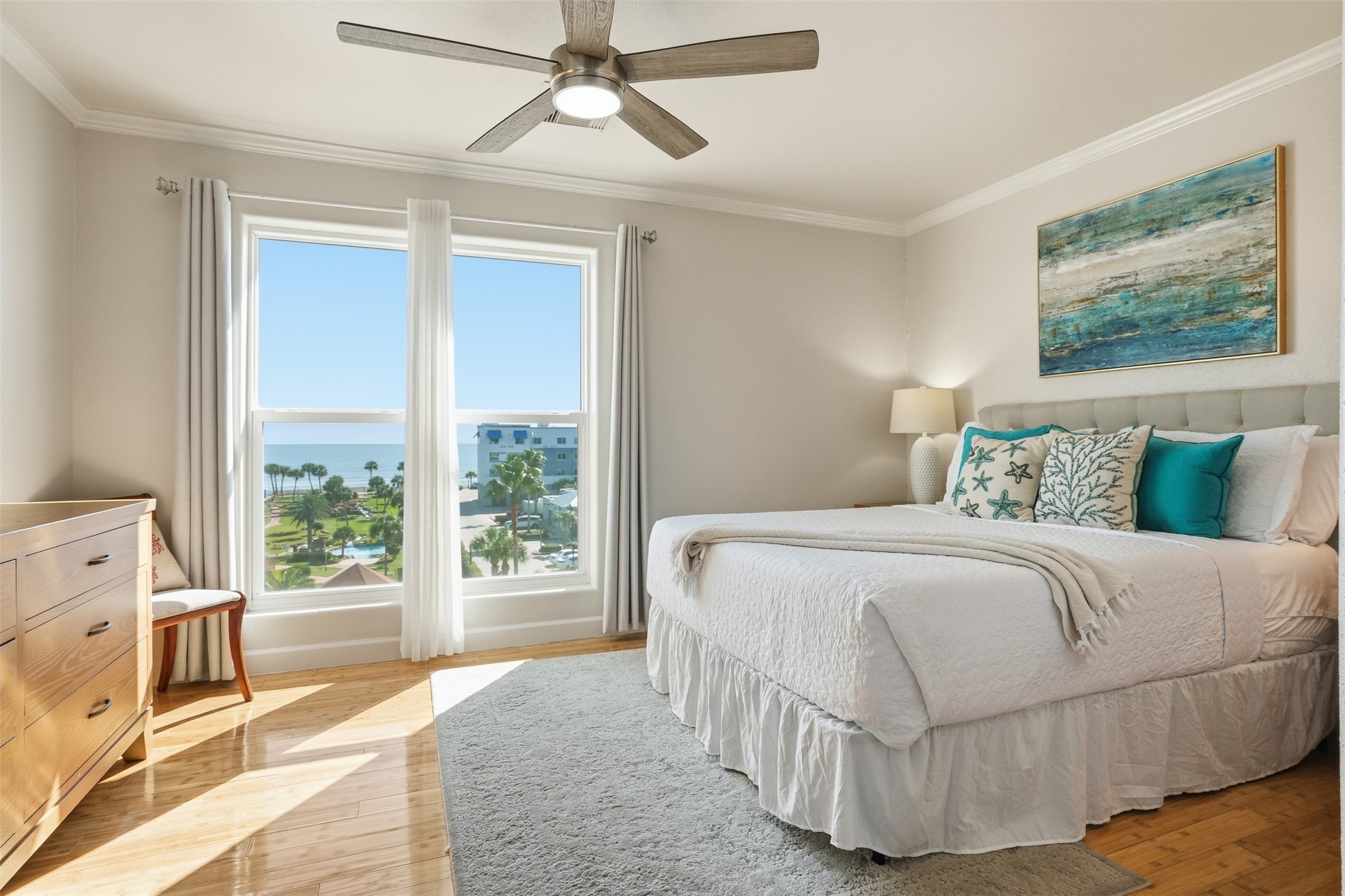 9520 Seawall Boulevard 353 Property Photo 9