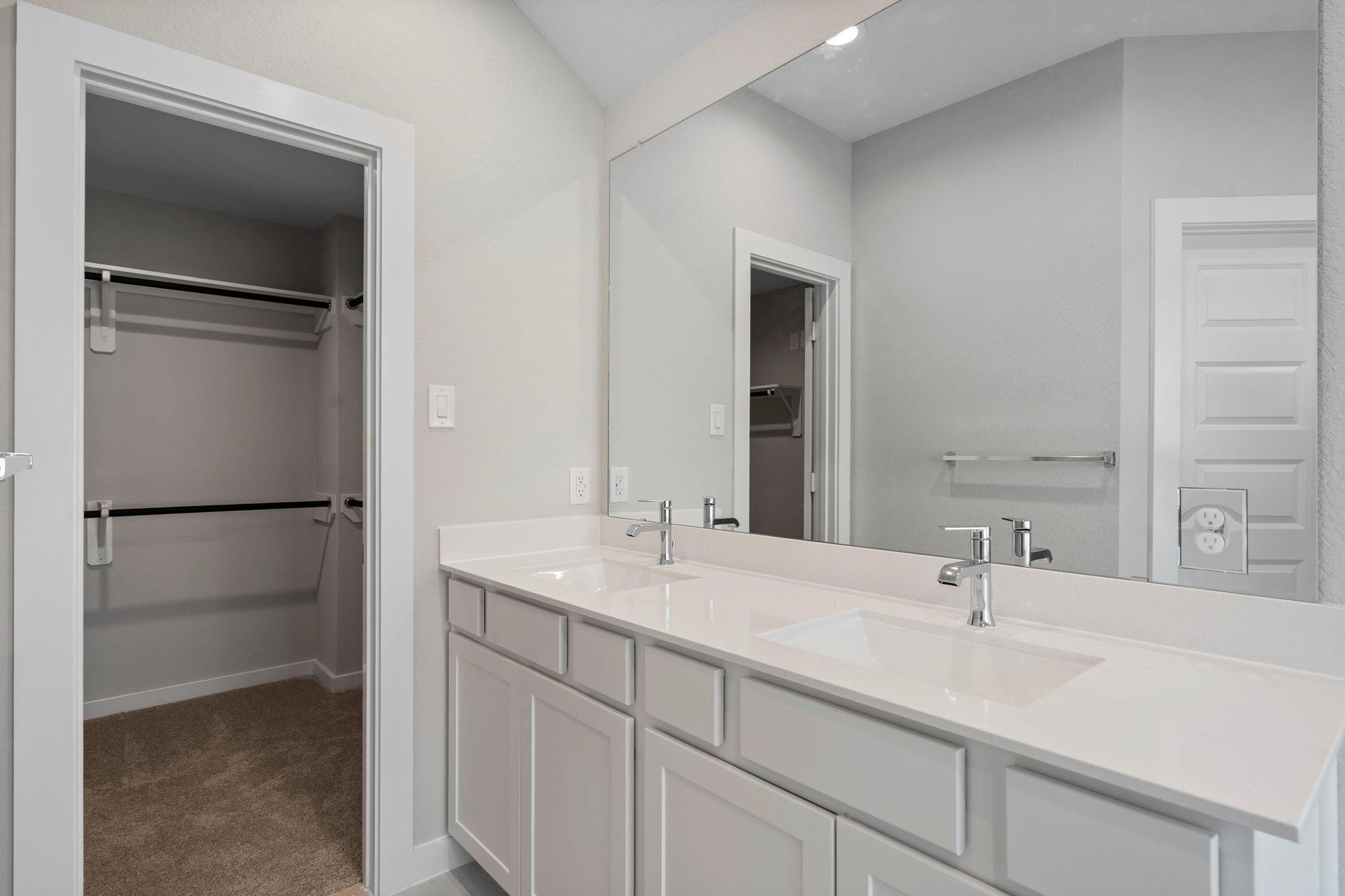 6319 Old Cypress Landing Lane Property Photo 9