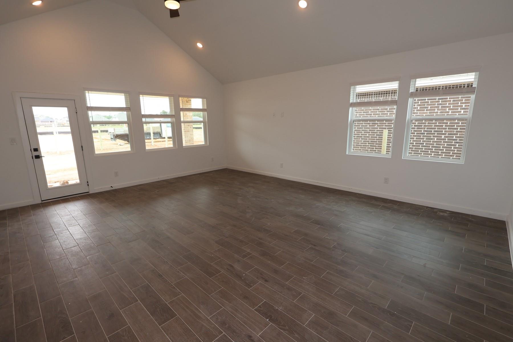 30593 Johnson Alley Property Photo 8