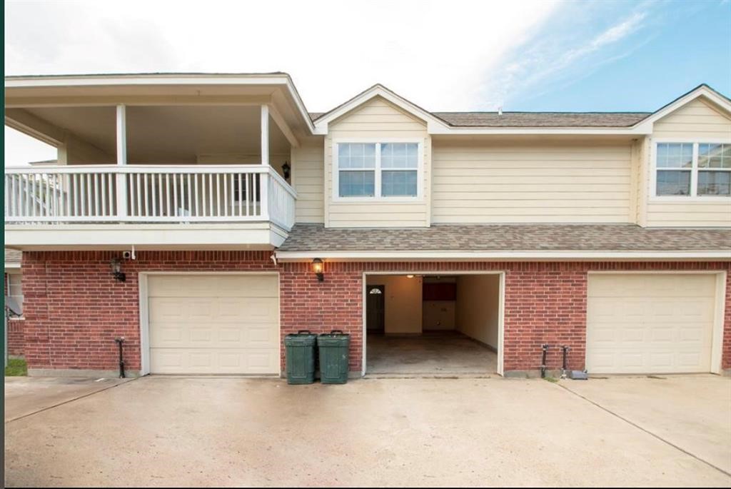 1213 Lovett 1255 Property Photo 1