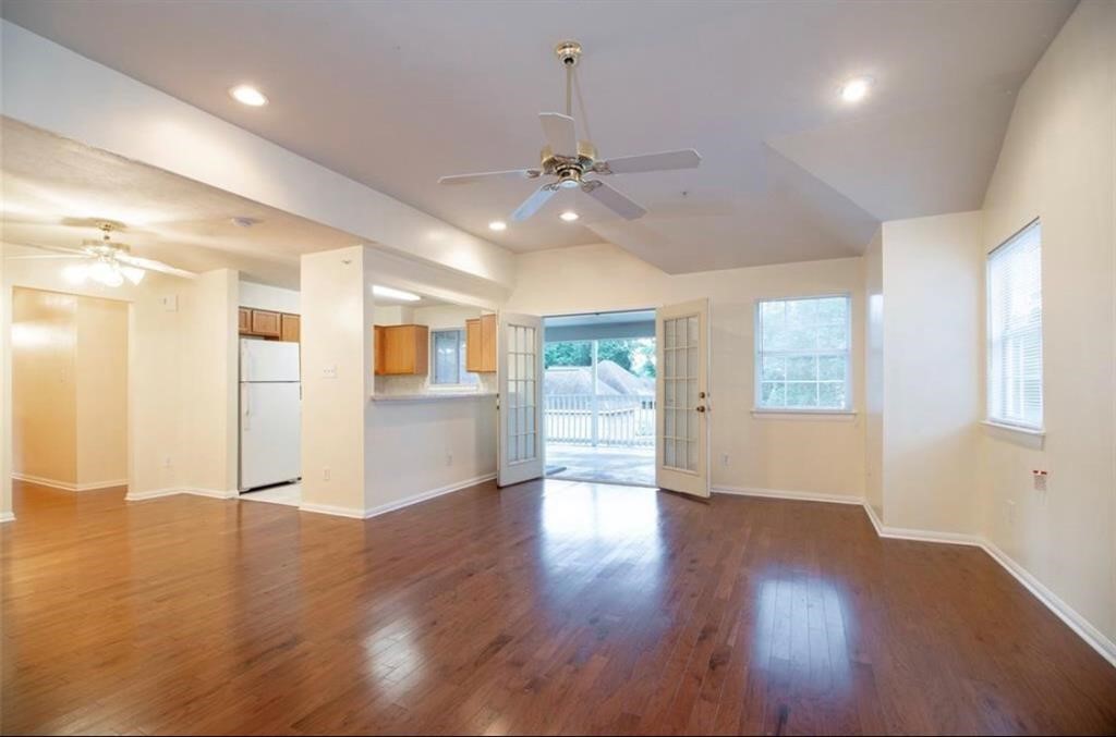 1213 Lovett 1255 Property Photo 3