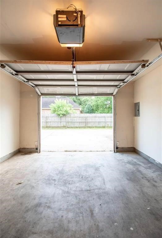 1213 Lovett 1255 Property Photo 10