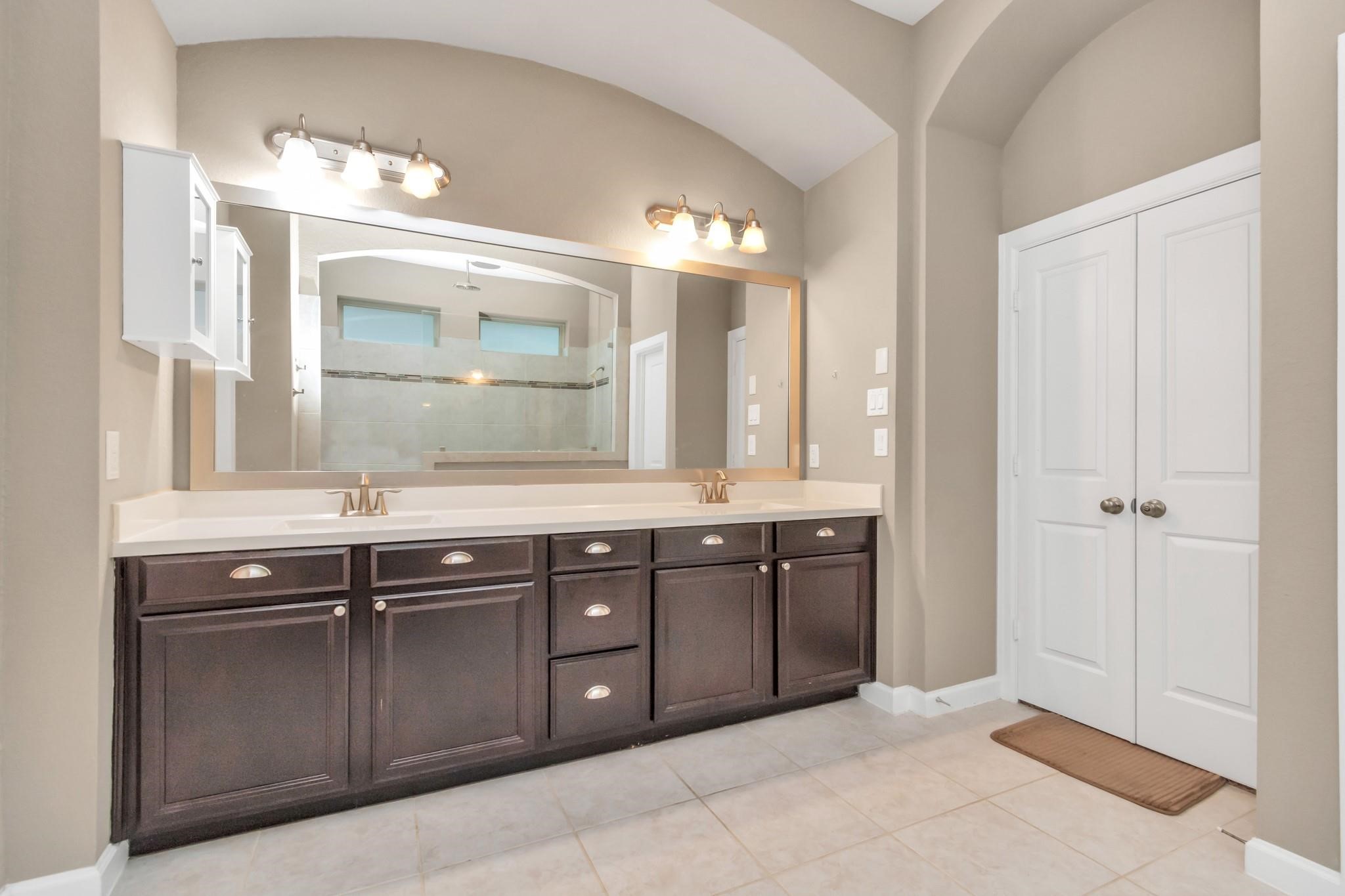 2627 Lazy Vine Lane Property Photo 17