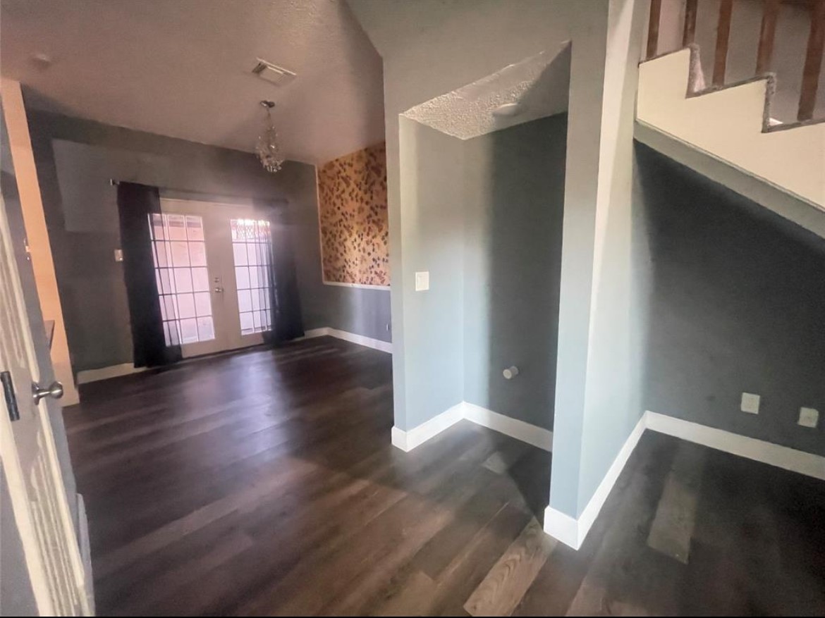 12300 Brookglade Circle 93 Property Photo 6