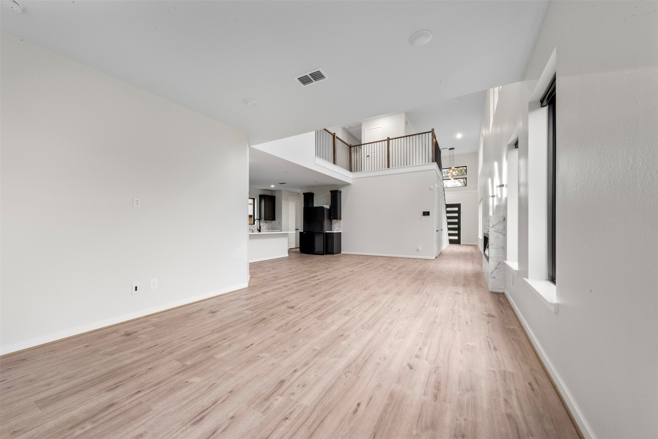 18803 Copper Breaks Park Drive Property Photo 11