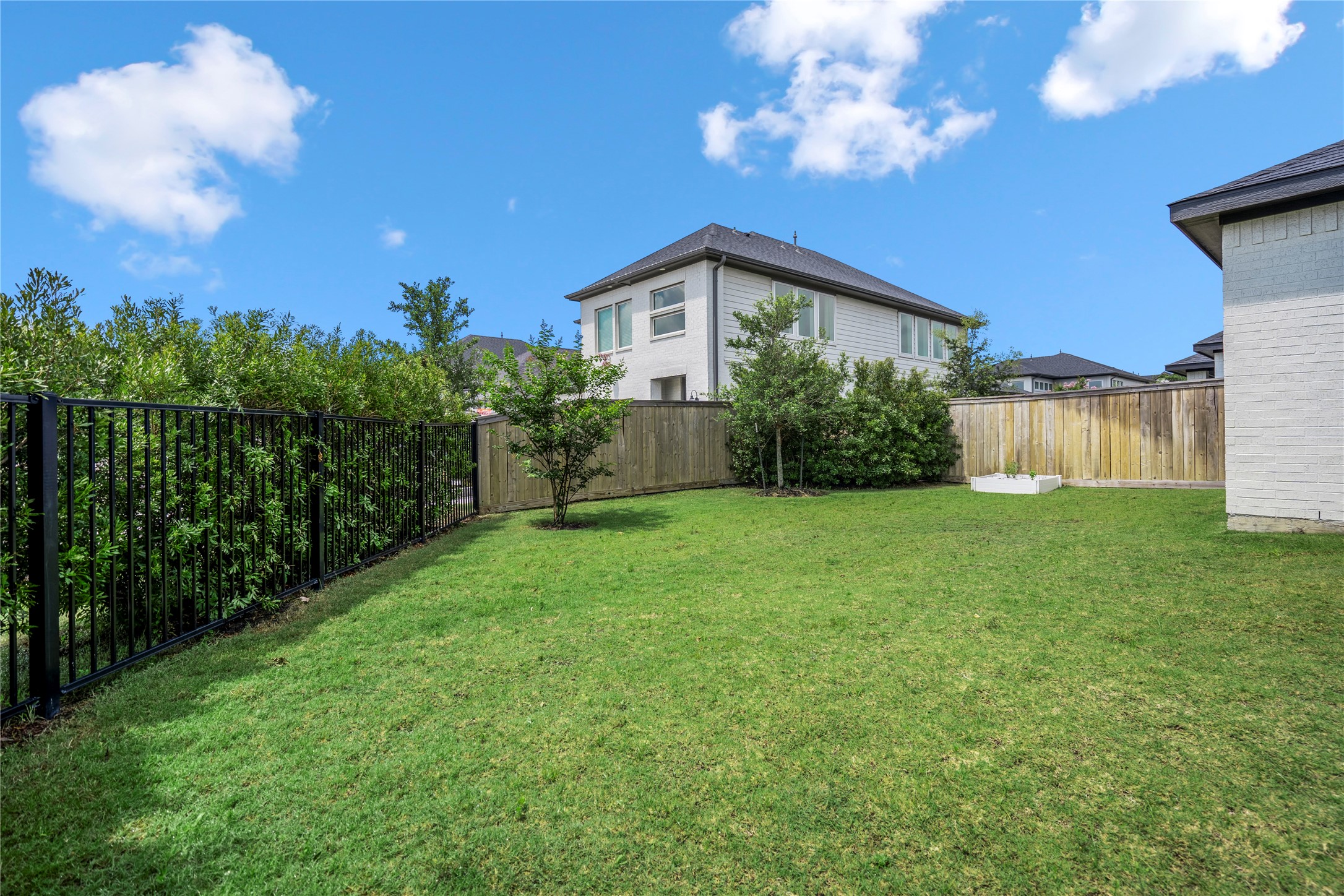 18803 Copper Breaks Park Drive Property Photo 34