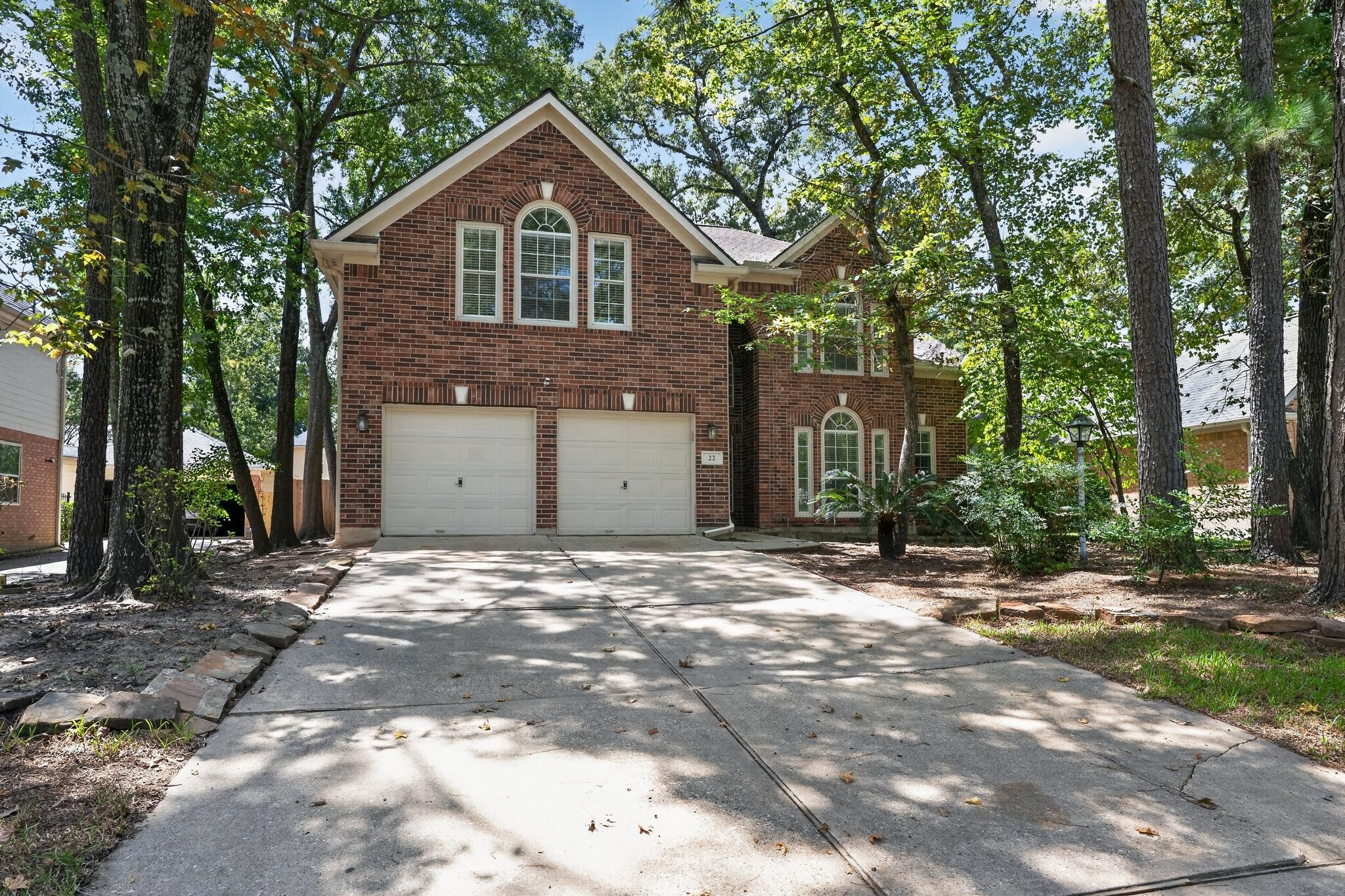 22 E Sterling Pond Circle Property Photo 1