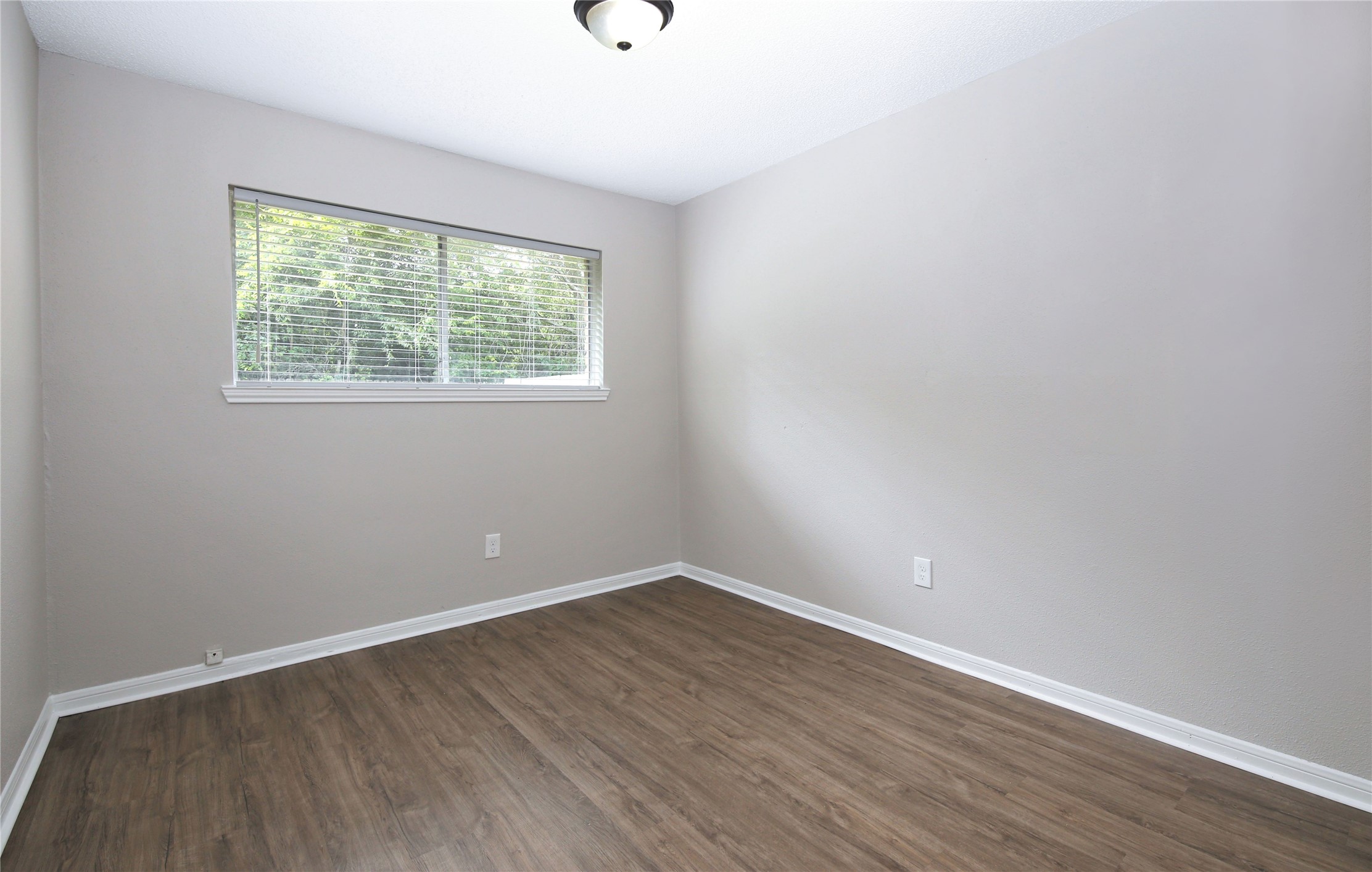 7814 Barnhill Property Photo 19