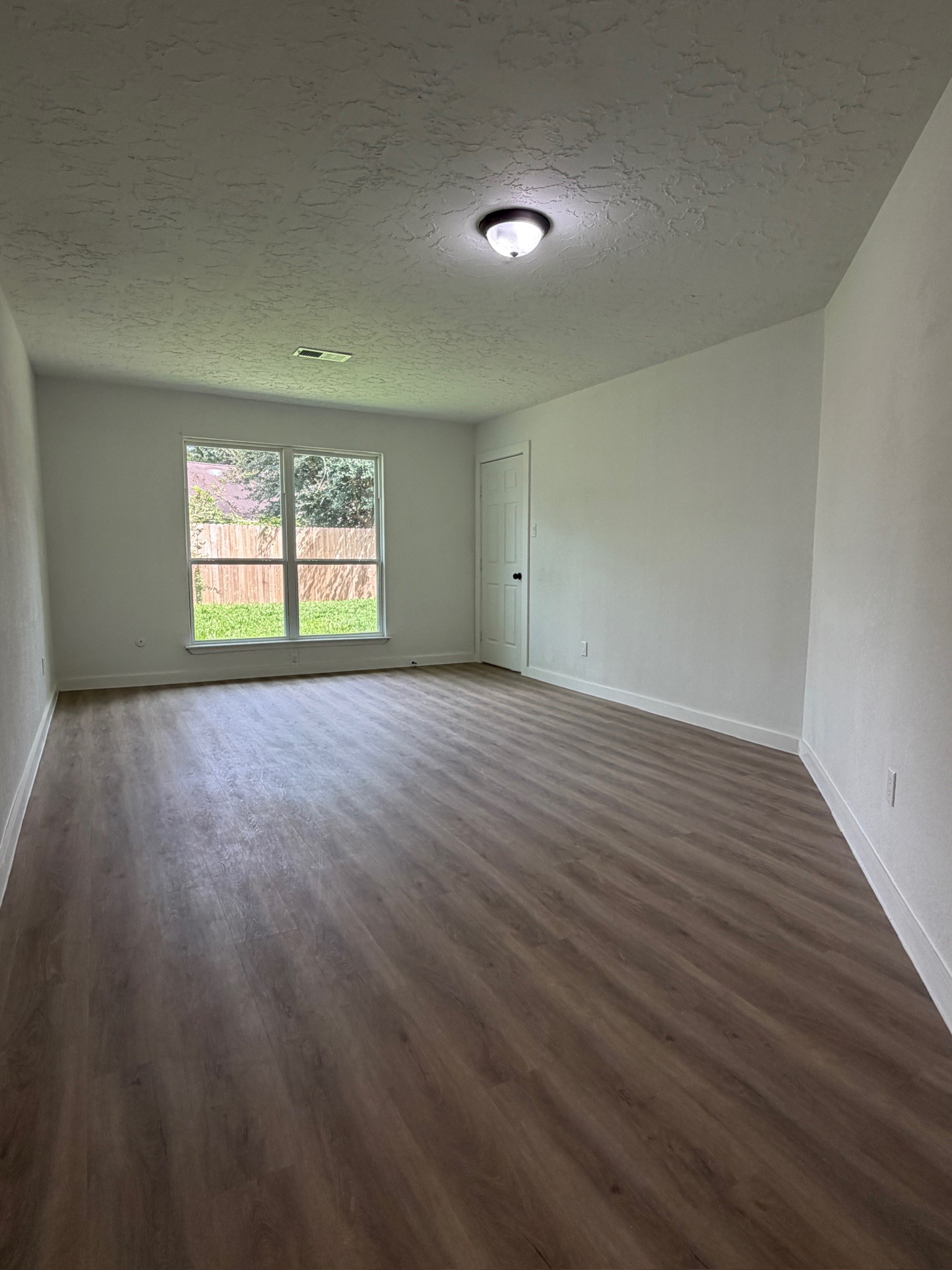 606 Old Colony Drive Property Photo 10