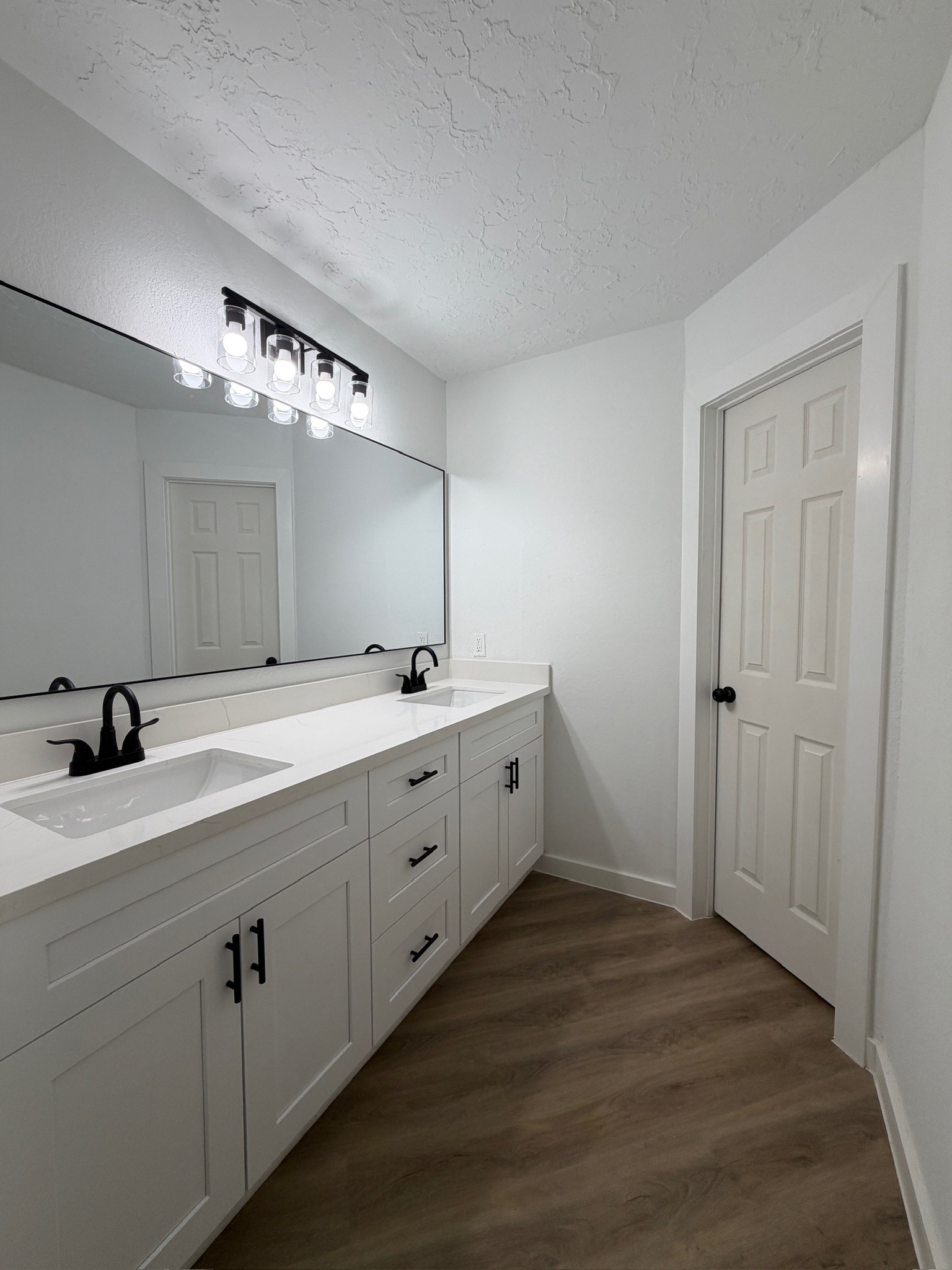 606 Old Colony Drive Property Photo 11