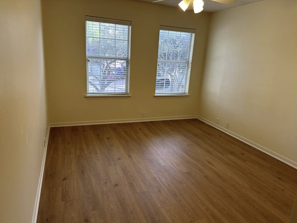 17438 Ivy Stream Drive Property Photo 9