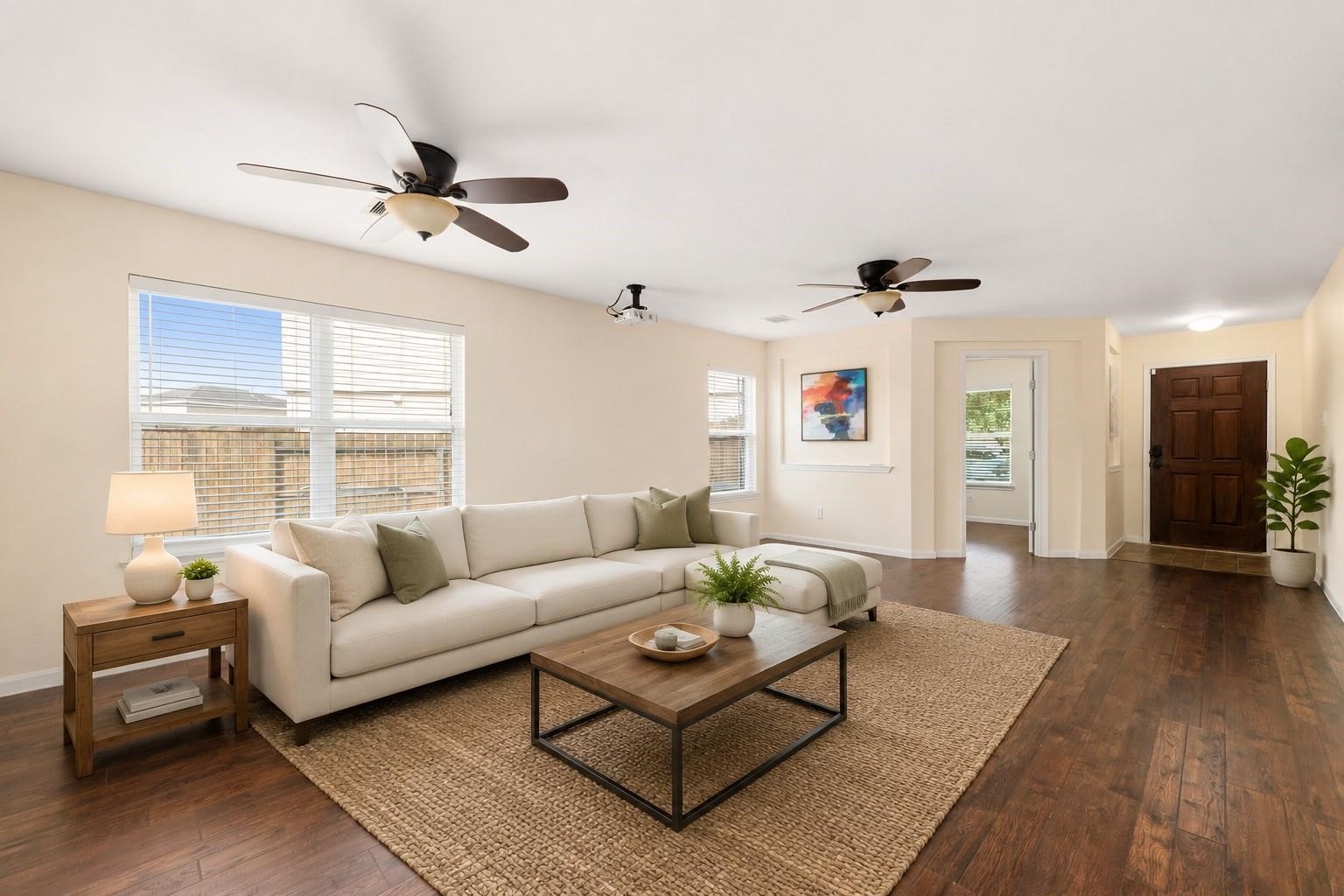 15906 Arapaho Bend Ln Property Photo 3