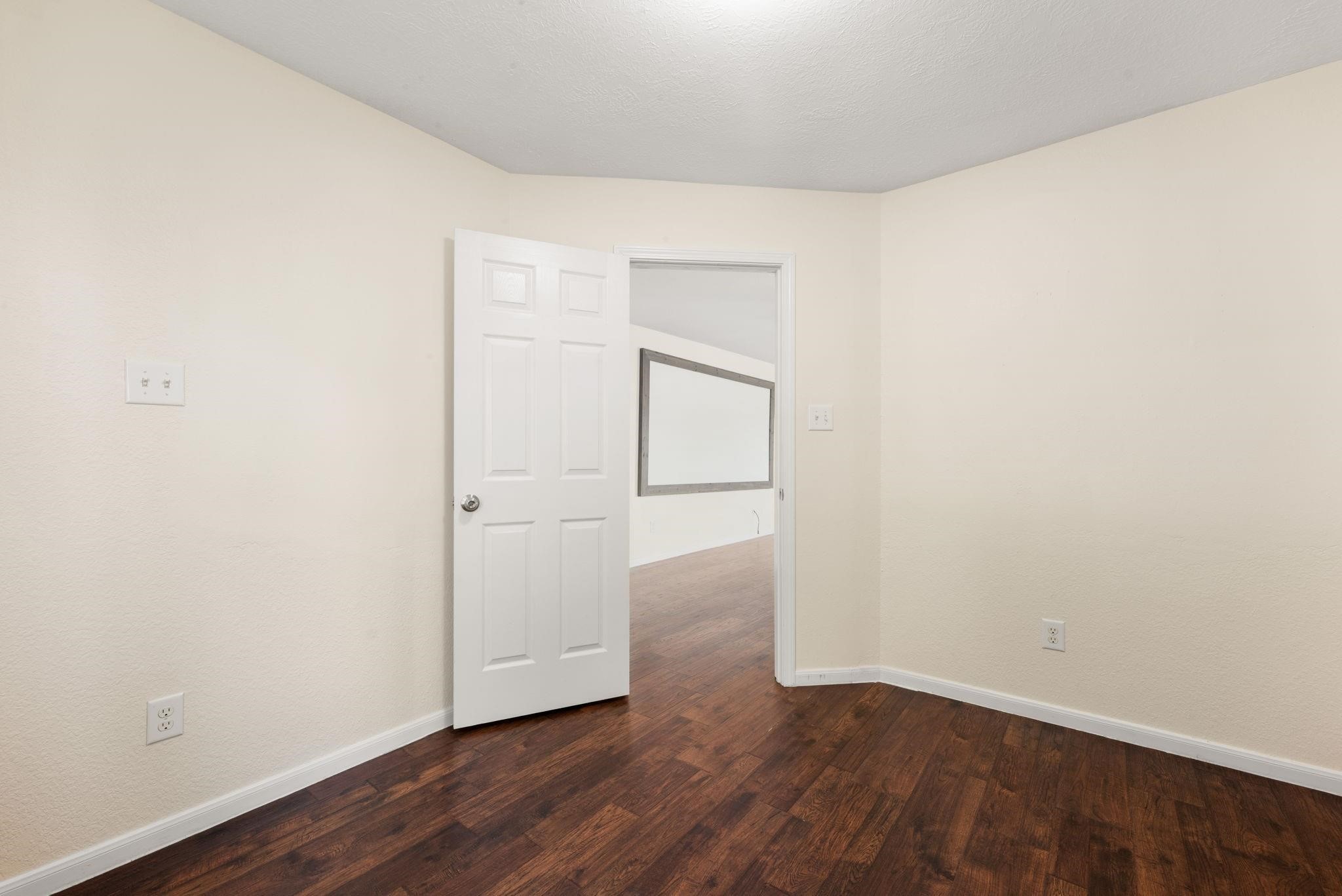 15906 Arapaho Bend Ln Property Photo 6