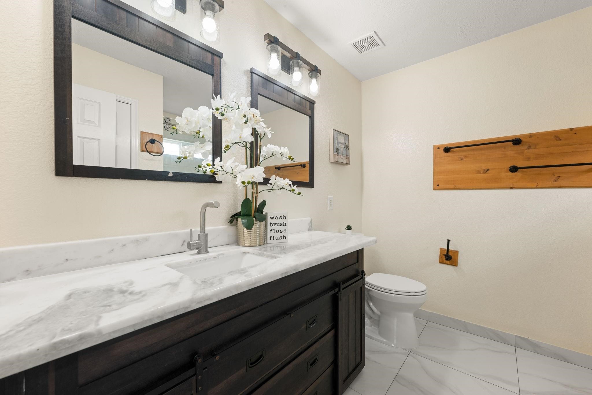 15906 Arapaho Bend Ln Property Photo 15