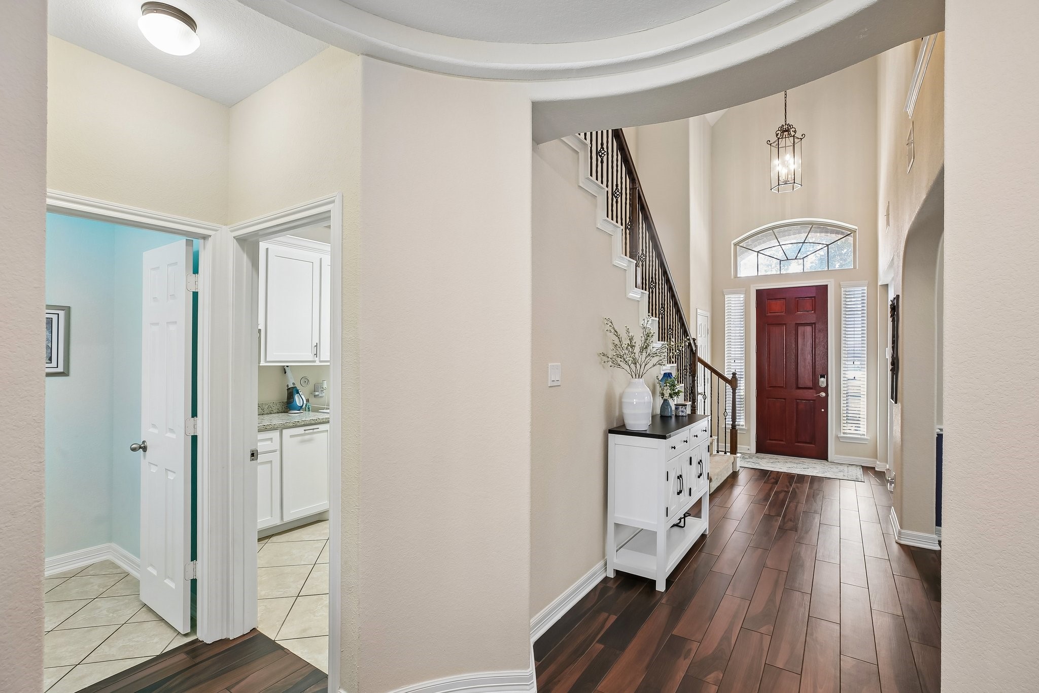 17110 Kirkton Moor Drive Property Photo 3