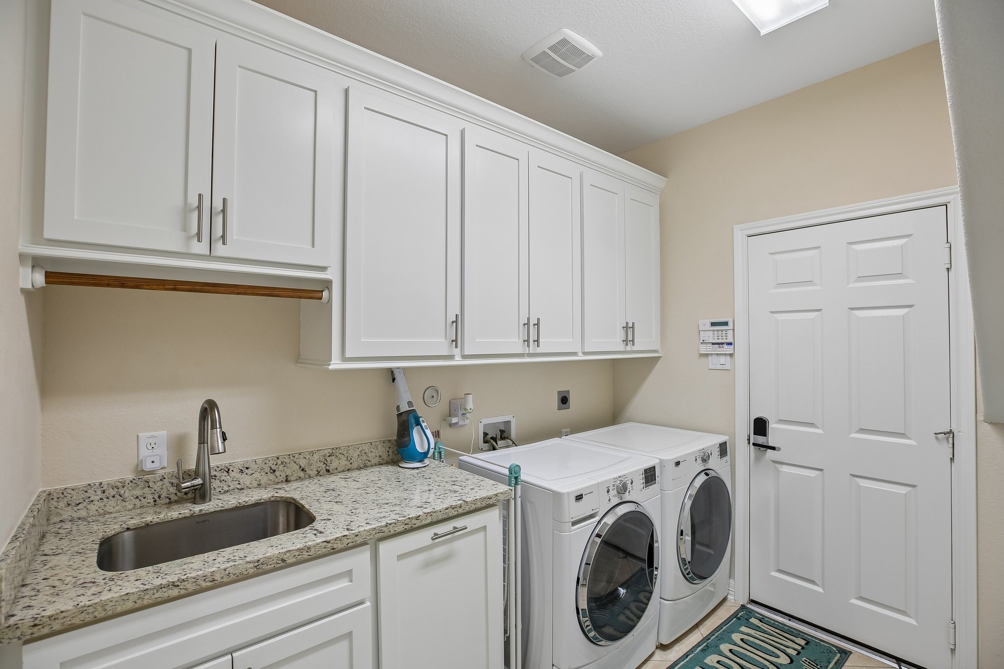 17110 Kirkton Moor Drive Property Photo 21
