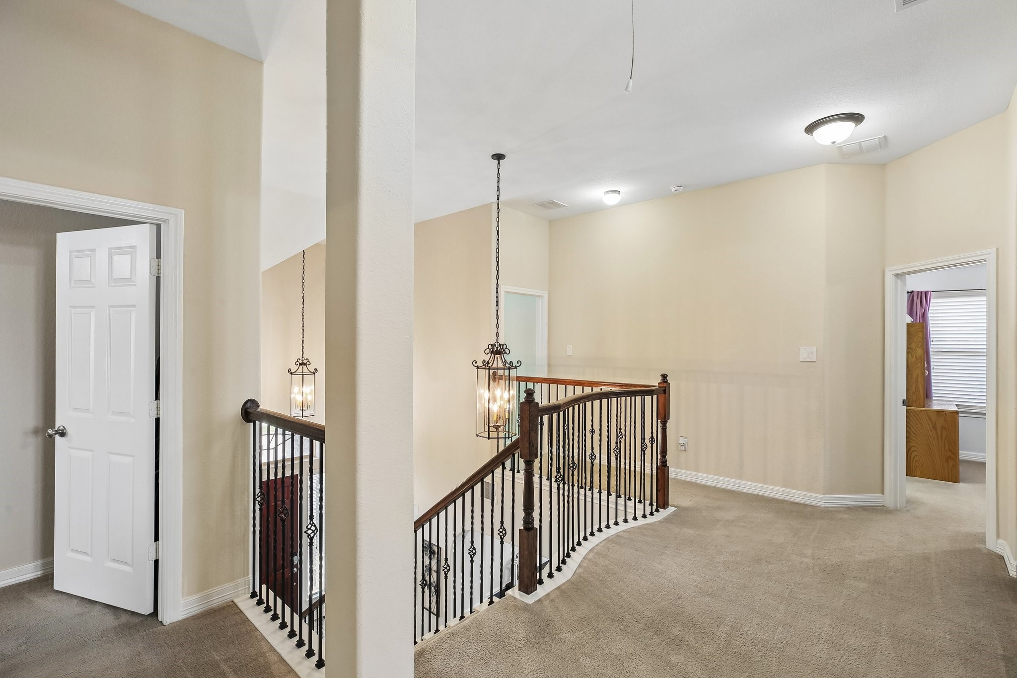 17110 Kirkton Moor Drive Property Photo 28