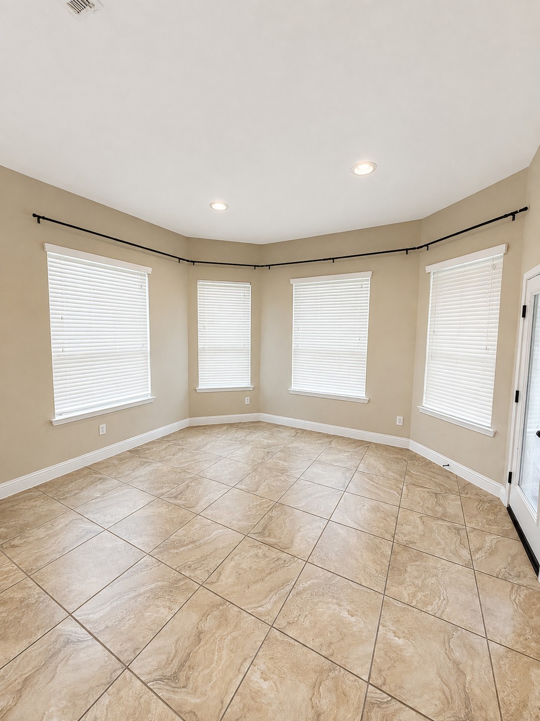 20507 Kurz Point Drive Property Photo 11