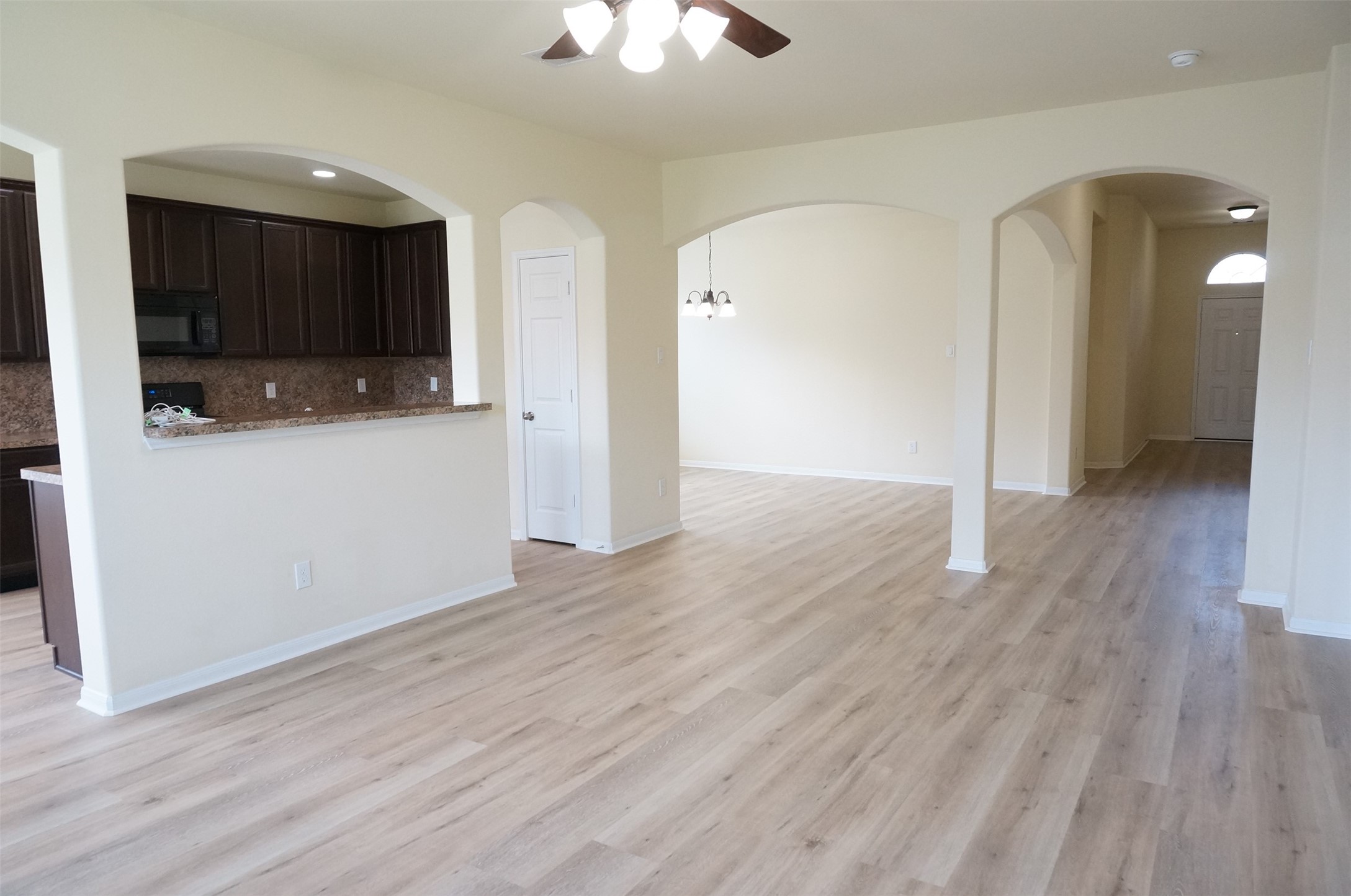 2622 Whitetip Court Property Photo 14