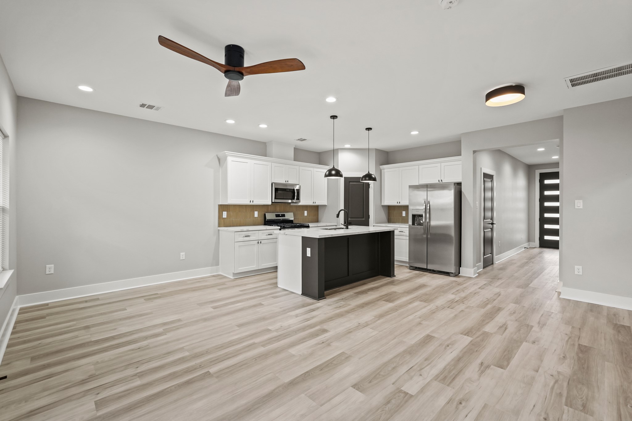 2113 Saint Charles Street A Property Photo 16