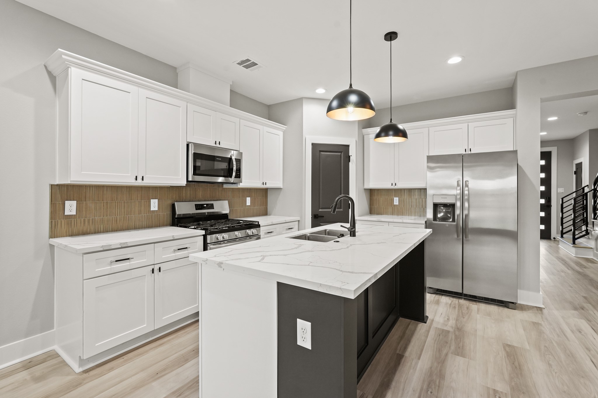 2113 Saint Charles Street A Property Photo 18