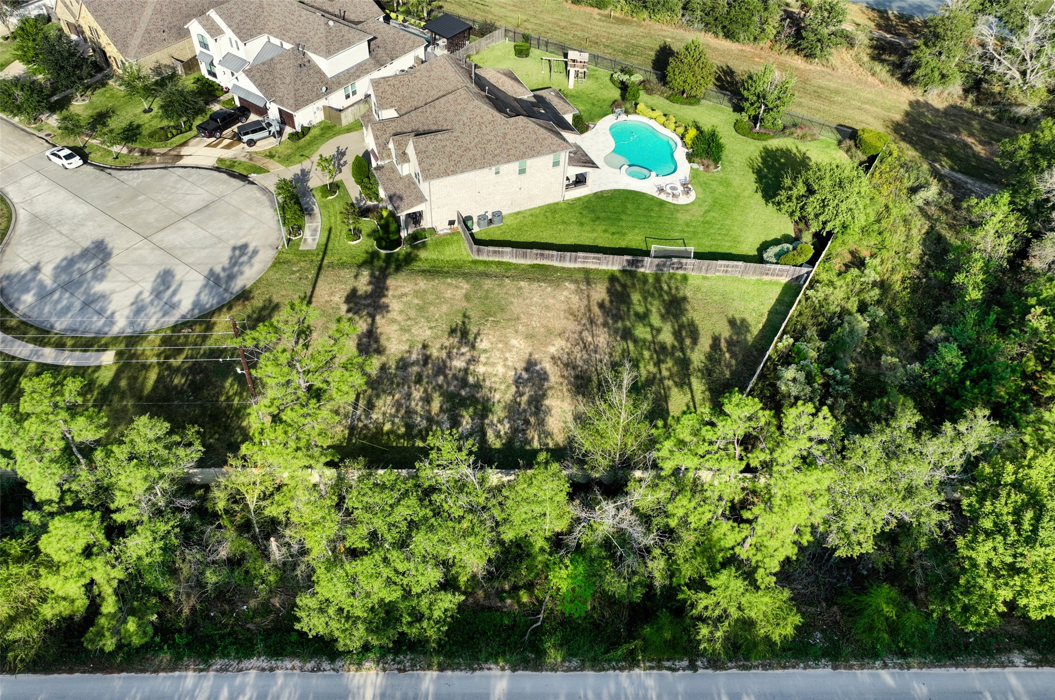 6222 Emerald Bay Point Lane Property Photo 9