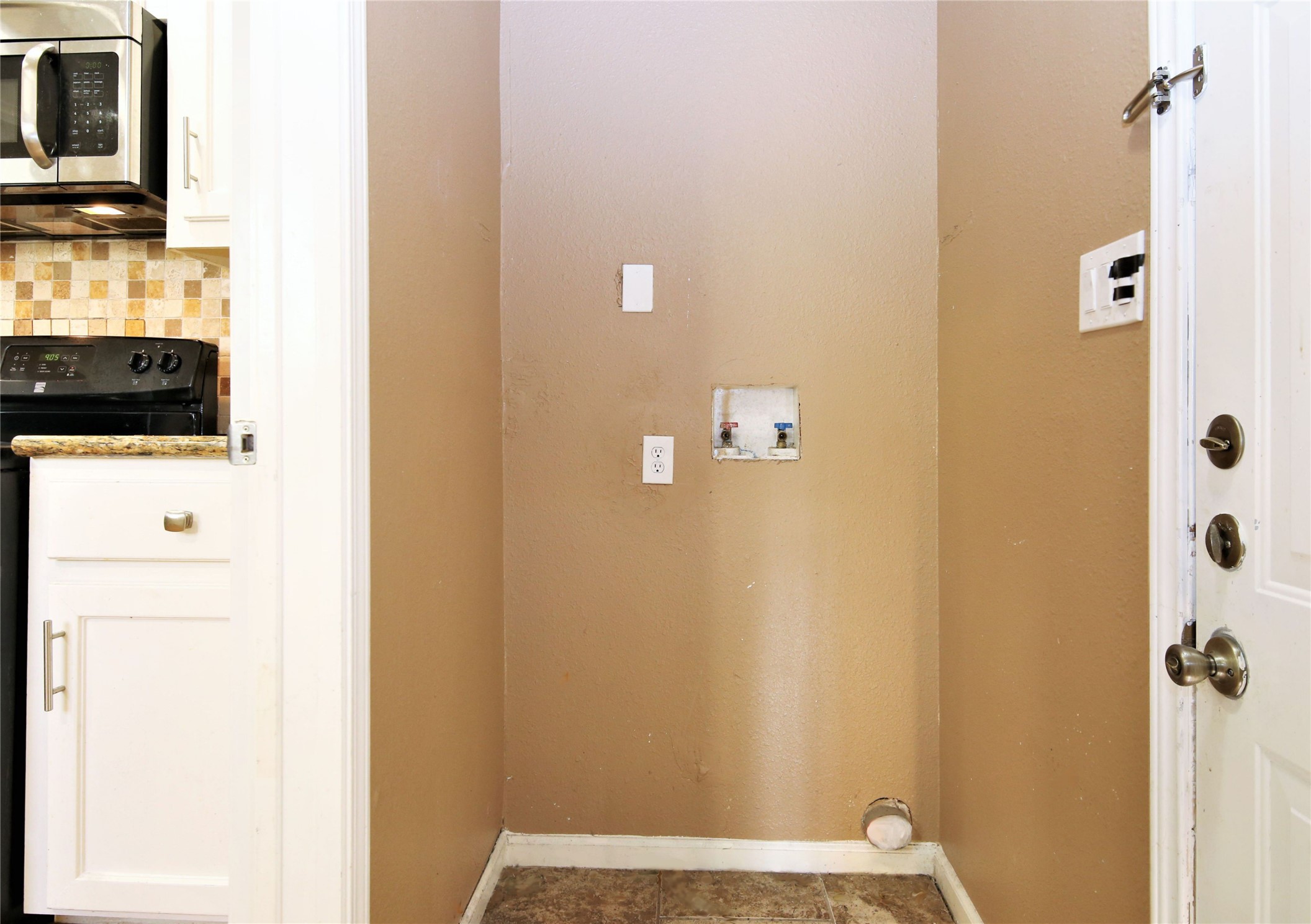 7828 Scott Property Photo 9