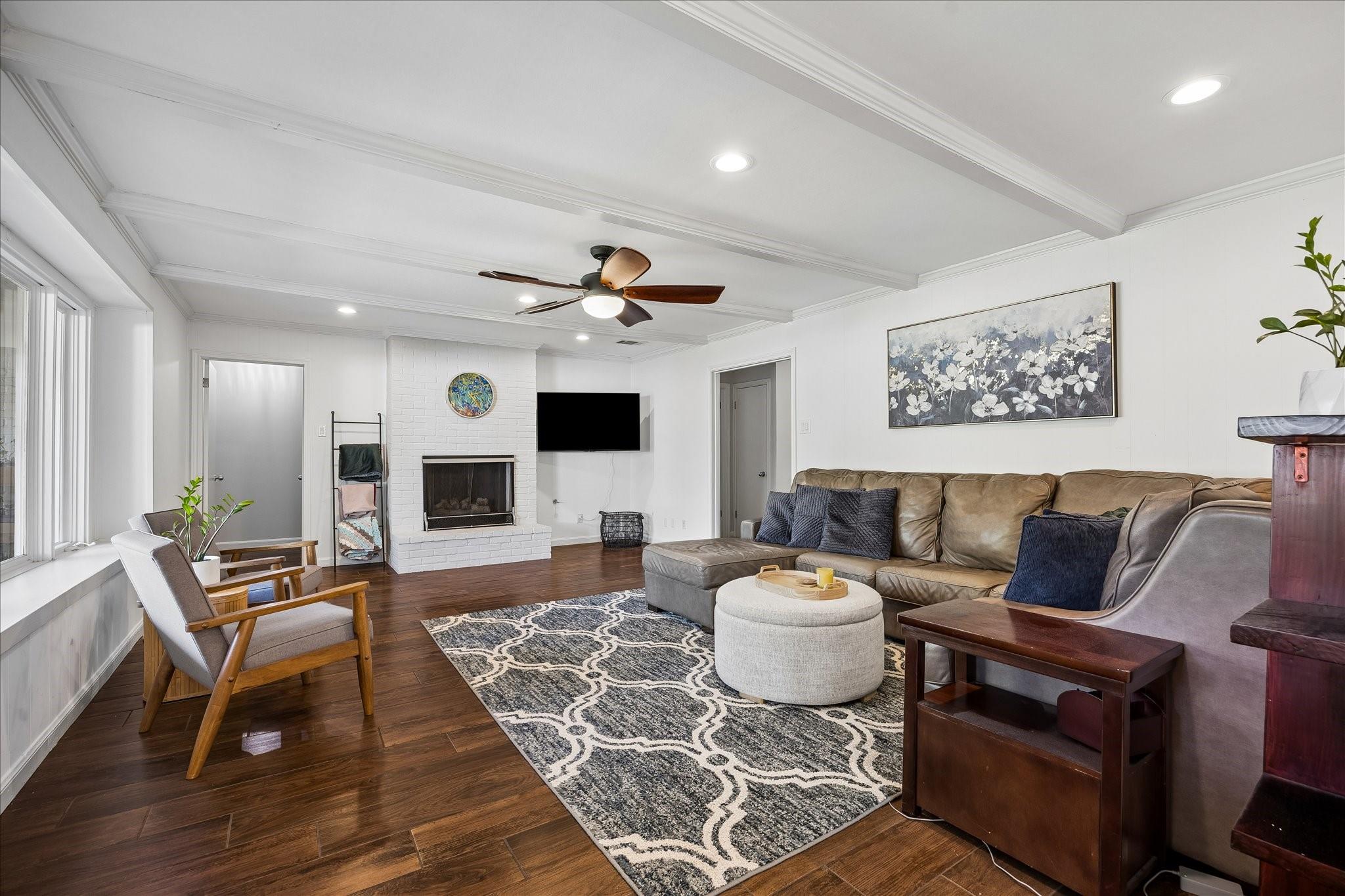 7626 Meadowvale Drive, Houston Tx 77063 Property Photo 6