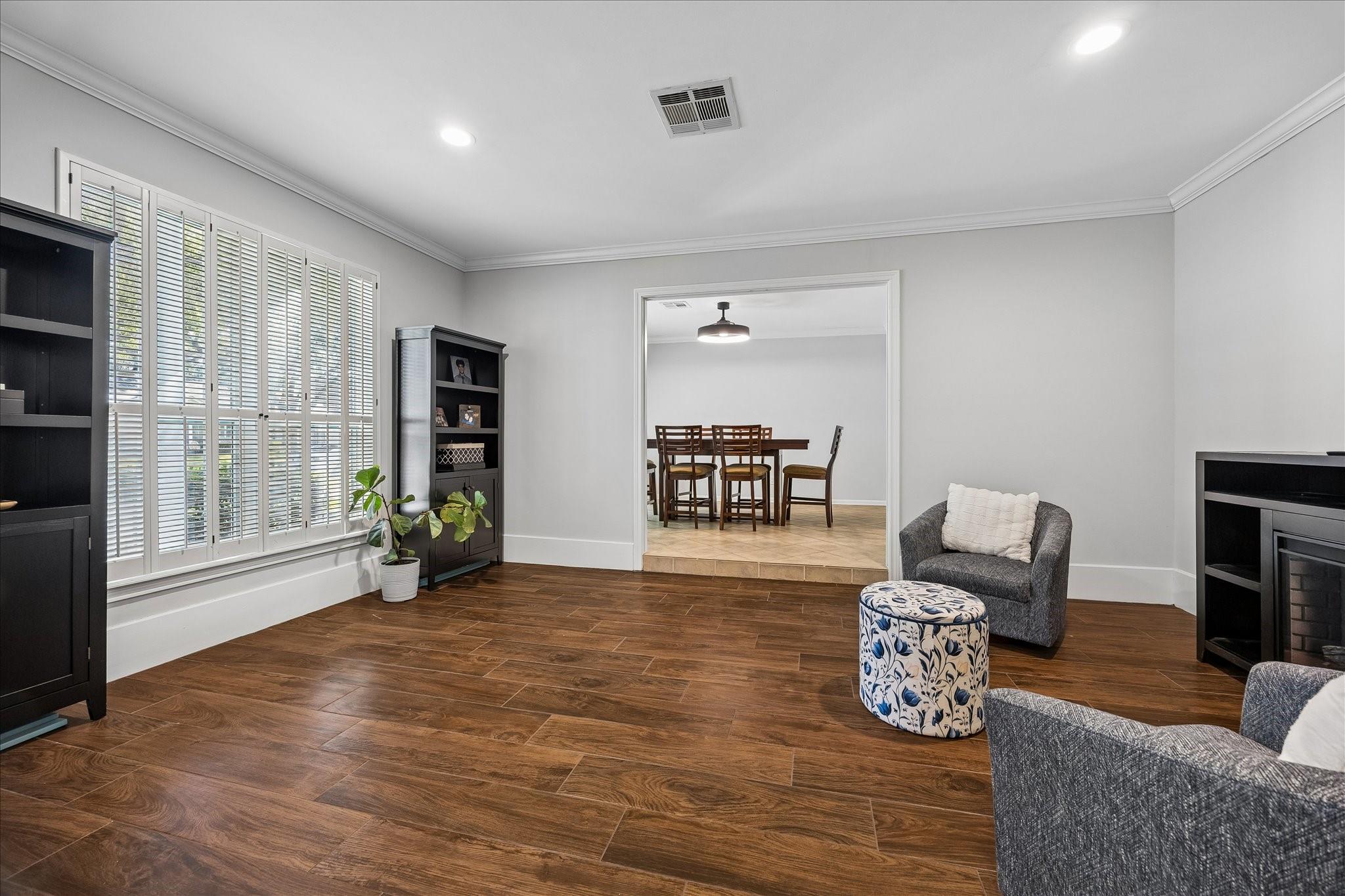 7626 Meadowvale Drive, Houston Tx 77063 Property Photo 8