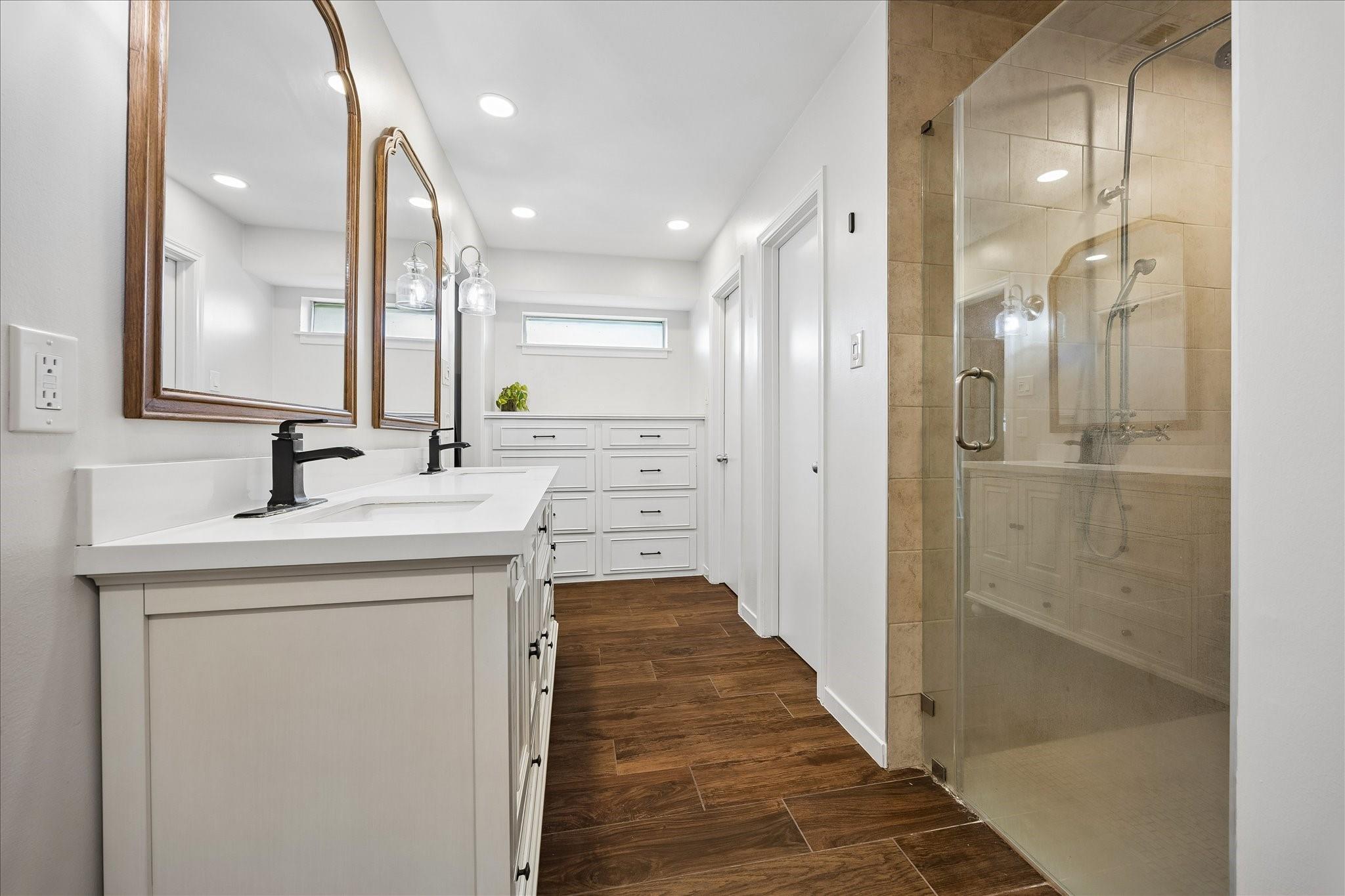 7626 Meadowvale Drive, Houston Tx 77063 Property Photo 18