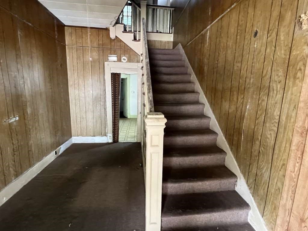 1511 37th Street Property Photo 3