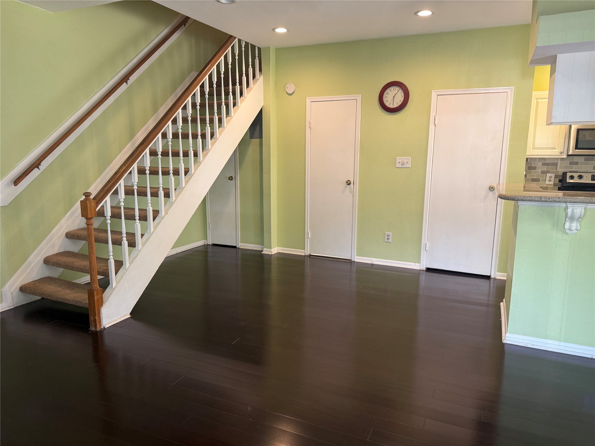 7575 Cambridge Street 3301 Property Photo 6