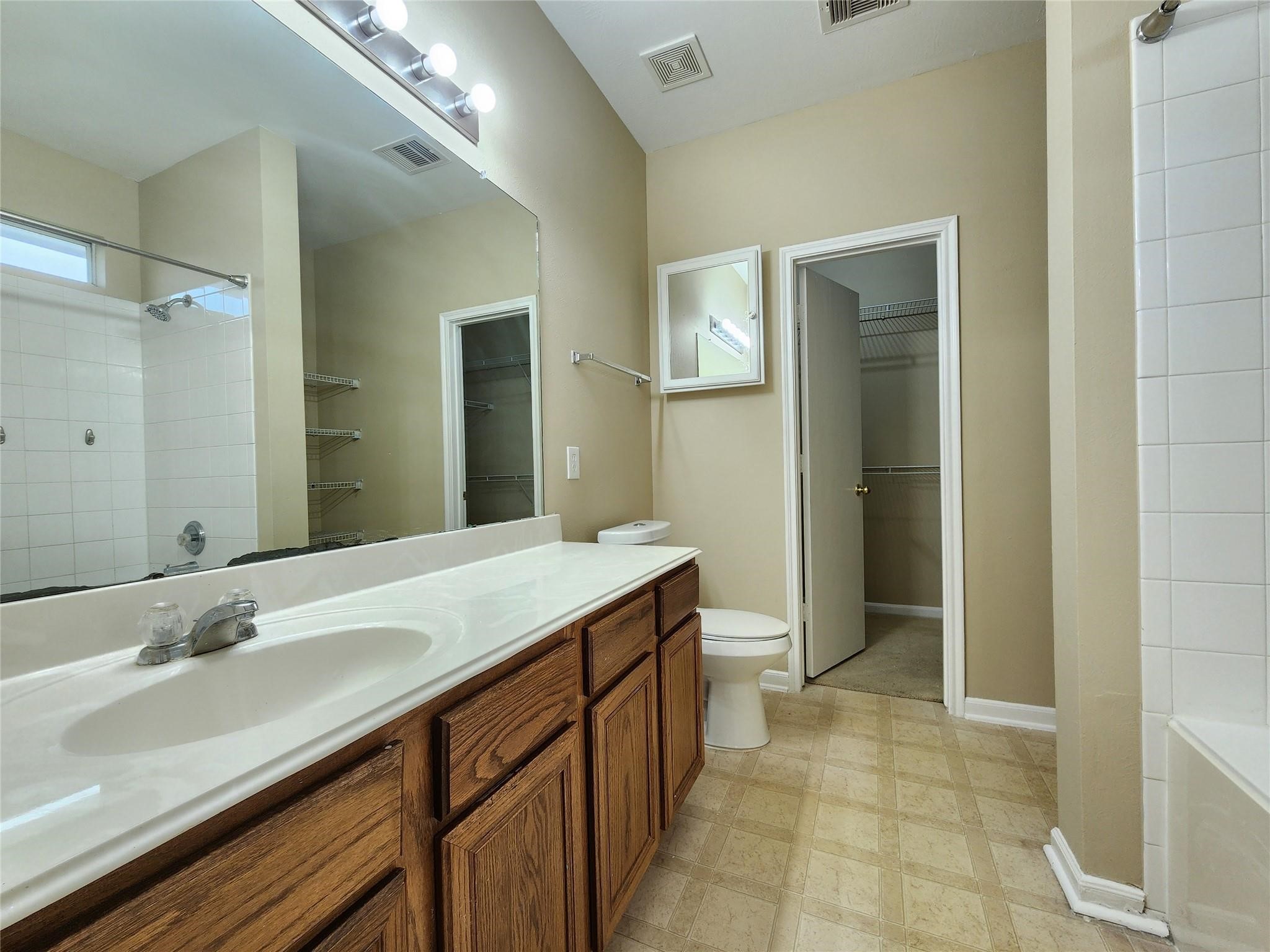 7539 Legacy Pines Drive Property Photo 11