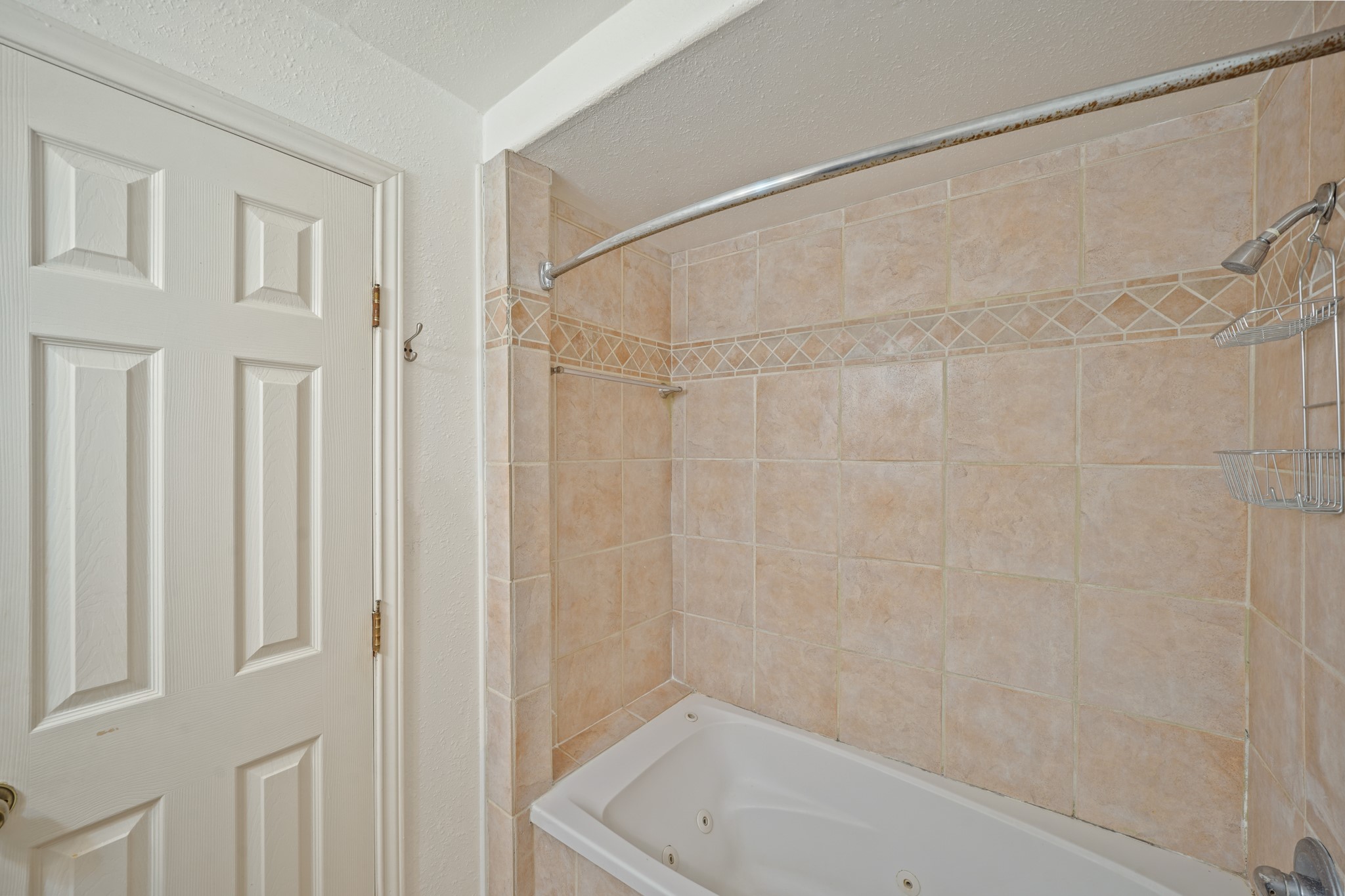1539 Hawthorne Street 4 Property Photo 5