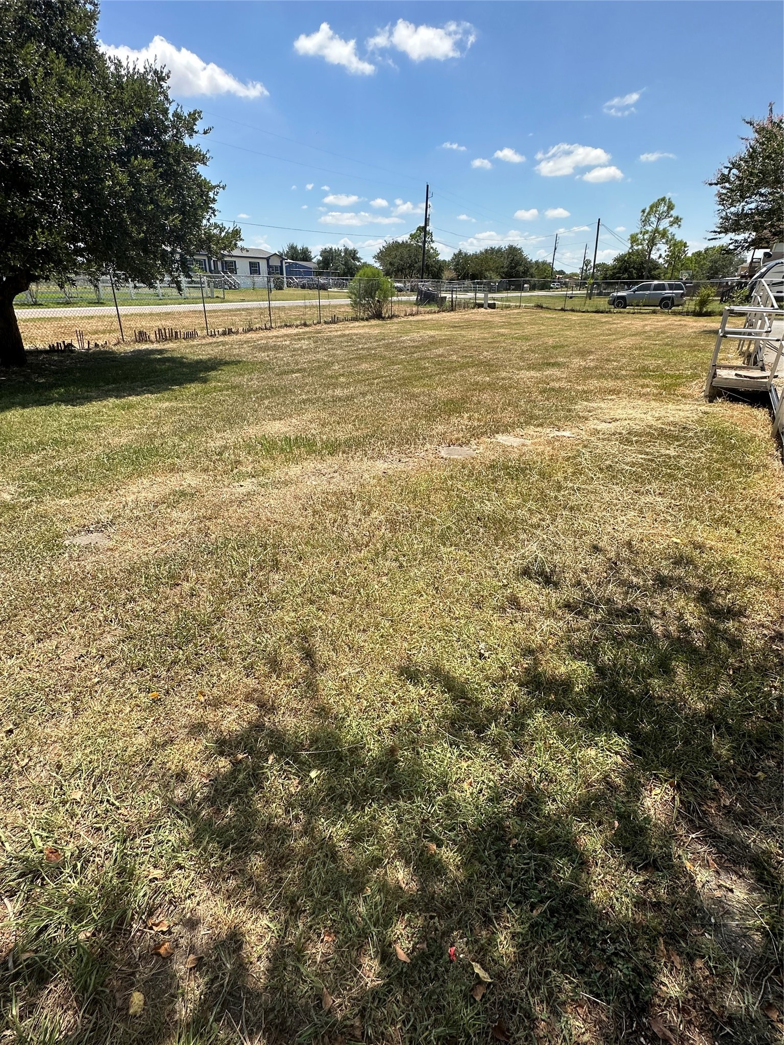 6710 Trail Loop W Property Photo 4