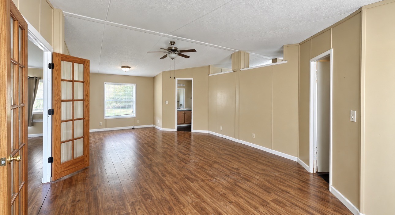 6710 Trail Loop W Property Photo 10